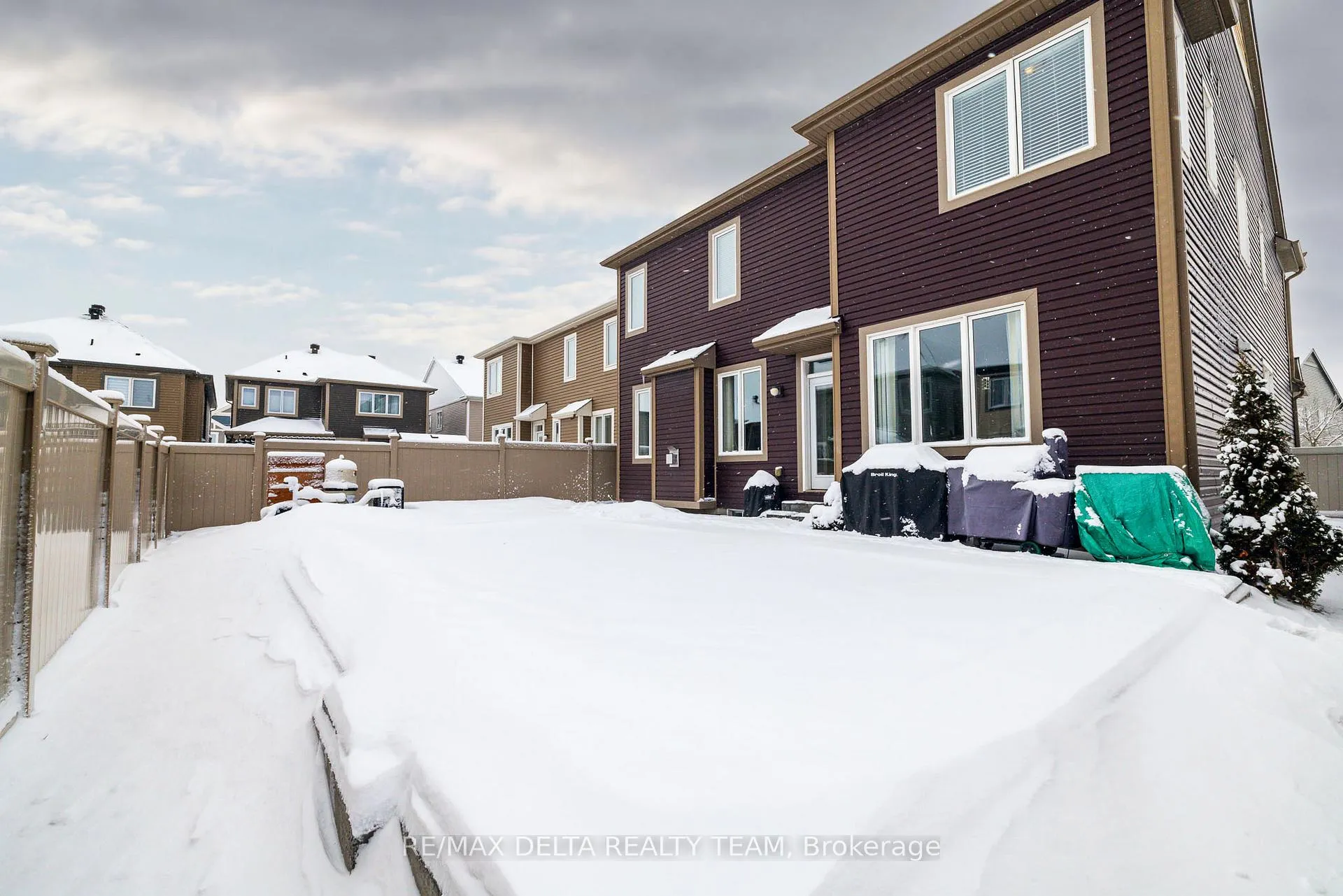 Photo 37 of 199 Bartonia Circle, Ottawa, Avalon West — HOMEH