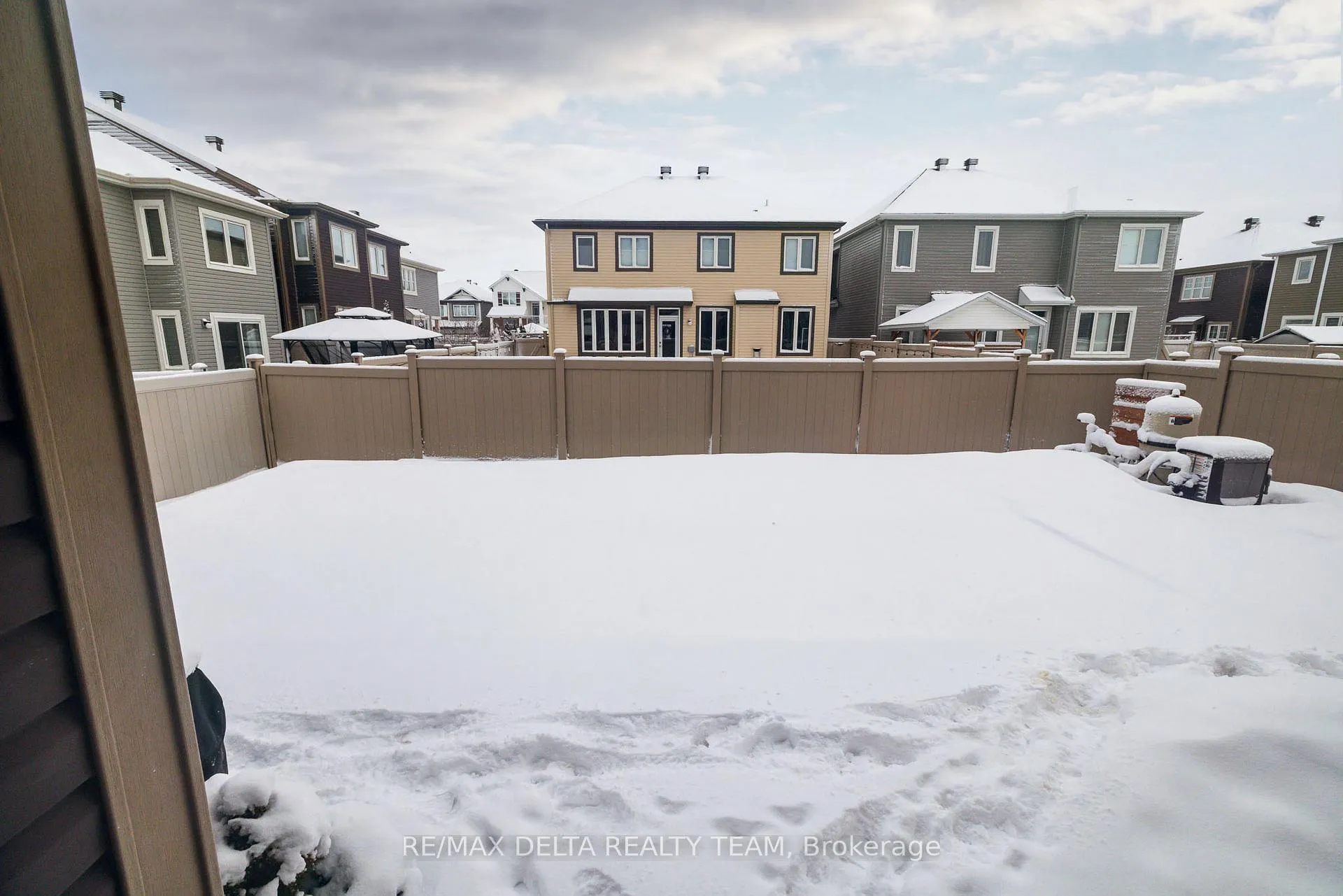 Photo 39 of 199 Bartonia Circle, Ottawa, Avalon West — HOMEH
