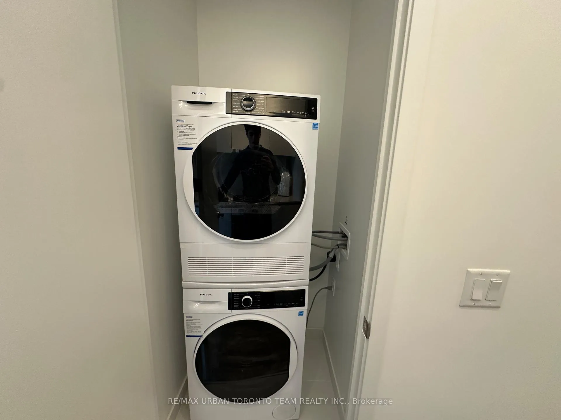 Photo 13 of Unit 2502, 180 Front Street E, Toronto, Moss Park — HOMEH