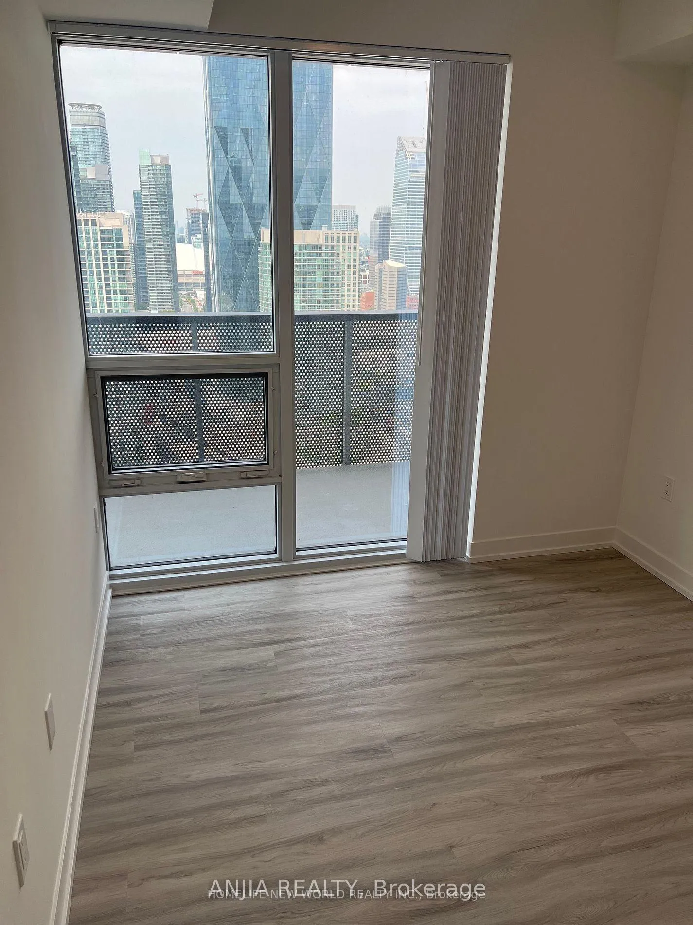 Photo 16 of Unit 4211, 55 Cooper Street, Toronto, Waterfront Communities — HOMEH
