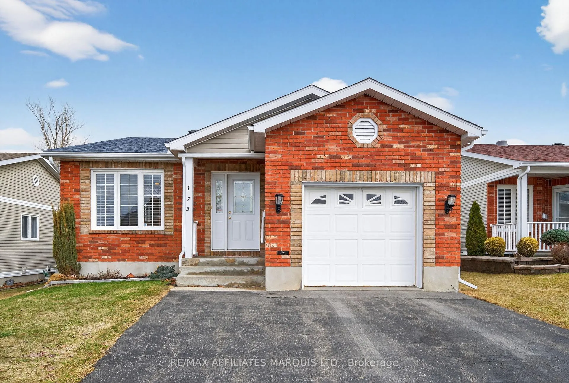 Photo 2 of 175 Hemlock Crescent, Cornwall — HOMEH