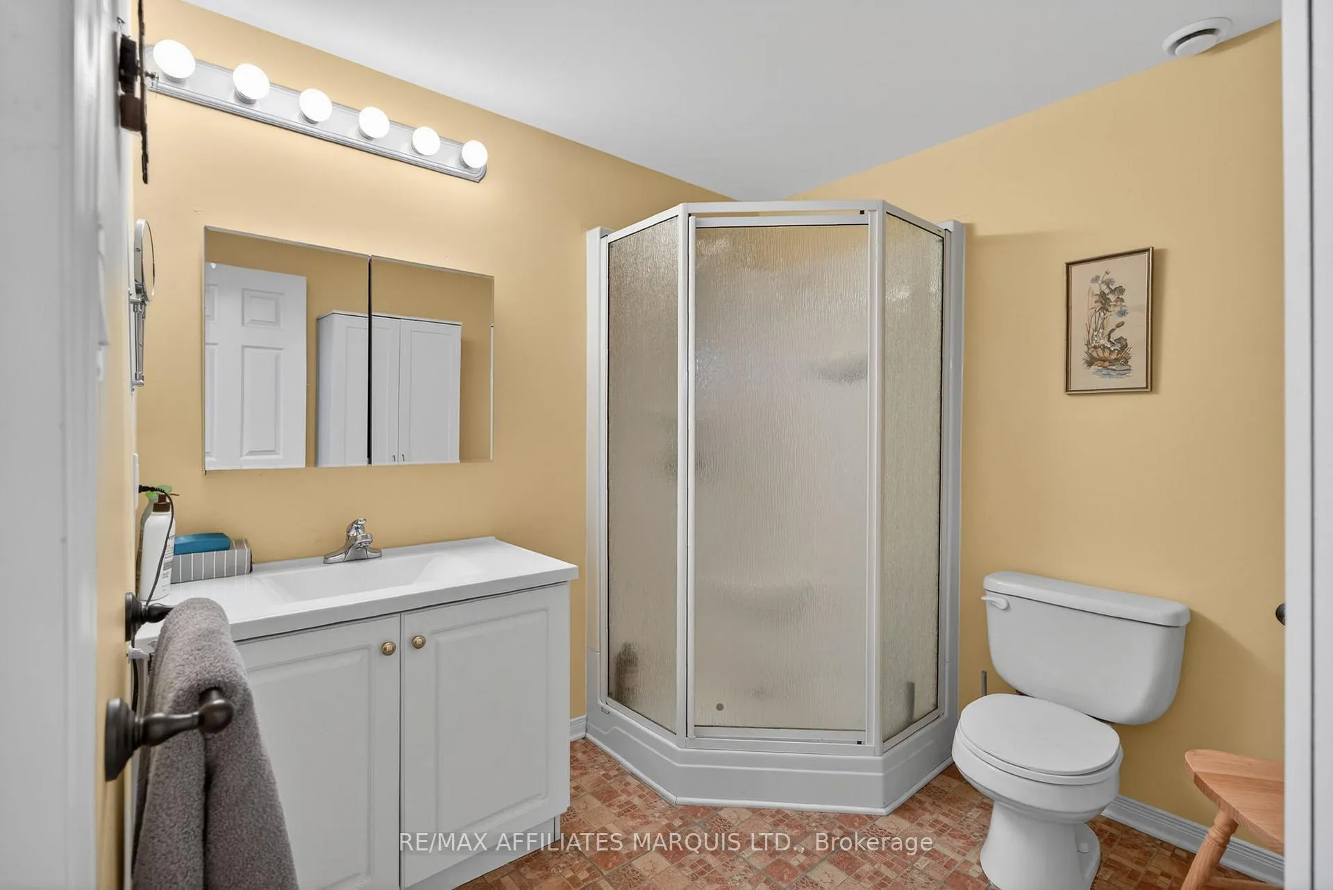 Photo 25 of 175 Hemlock Crescent, Cornwall — HOMEH