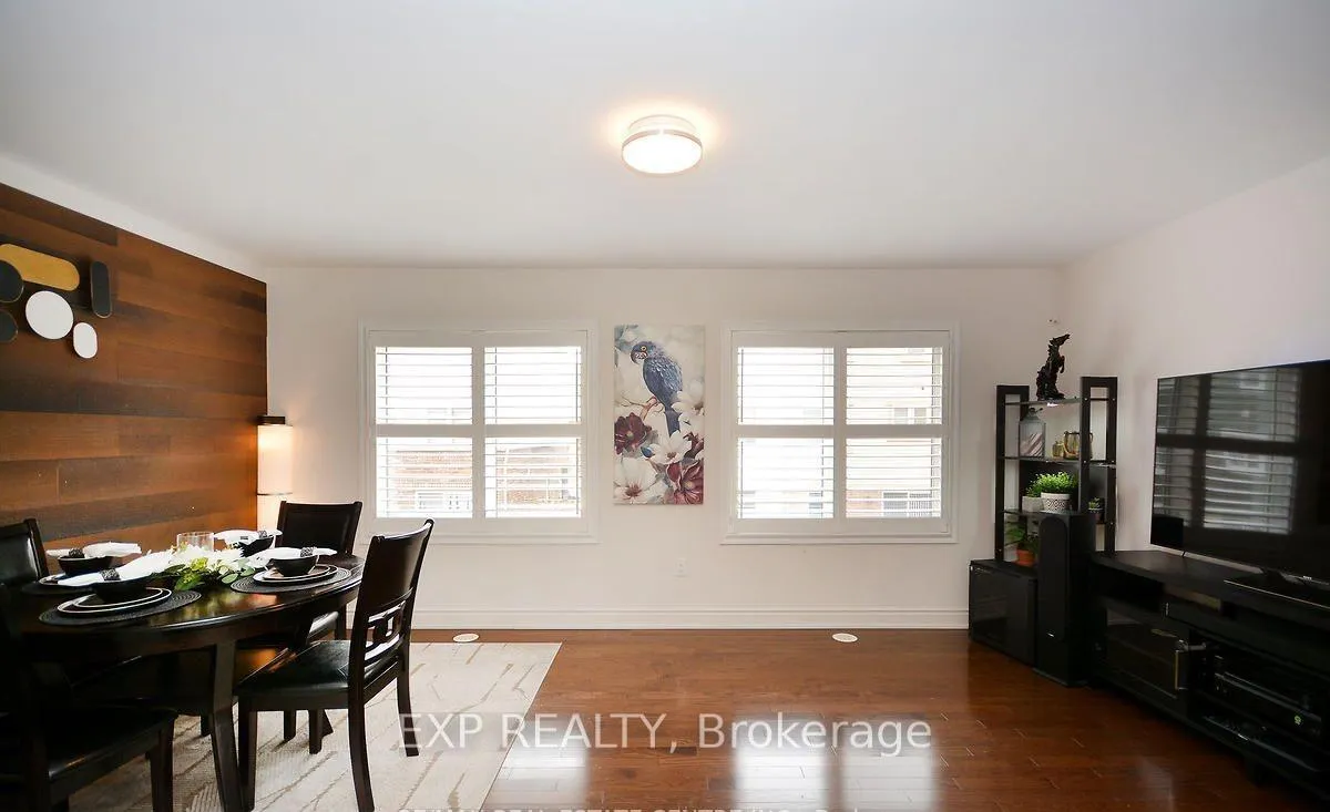 Photo 19 of 13 Colonel Frank Ching Crescent, Brampton, Fletcher's West — HOMEH