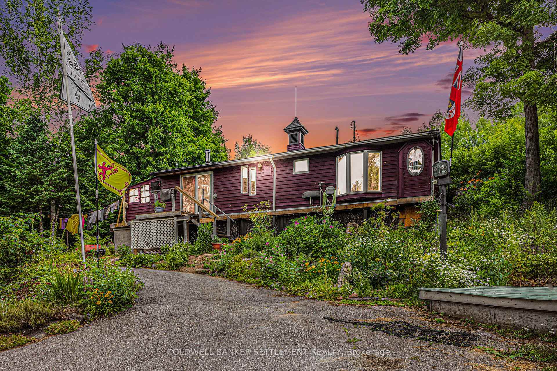 Photo 4 of 2152 Black Creek Road, Lanark Highlands, Lanark Highlands (Lavant) Twp — HOMEH