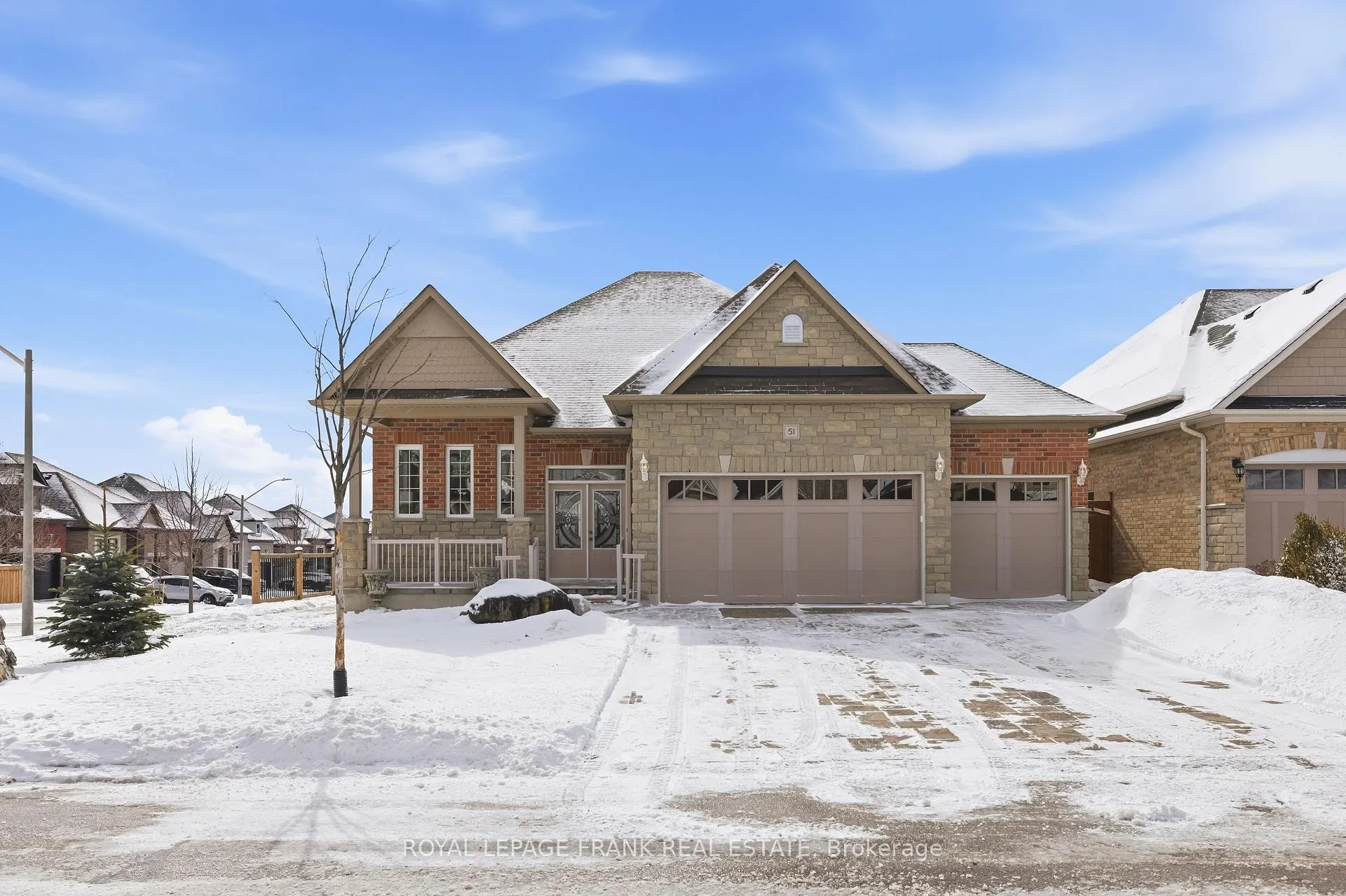 Photo 1 of 51 Nathan Avenue, Whitby, Brooklin — HOMEH