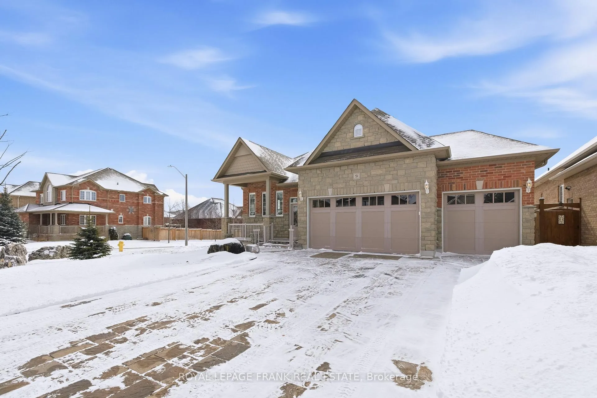 Photo 3 of 51 Nathan Avenue, Whitby, Brooklin — HOMEH