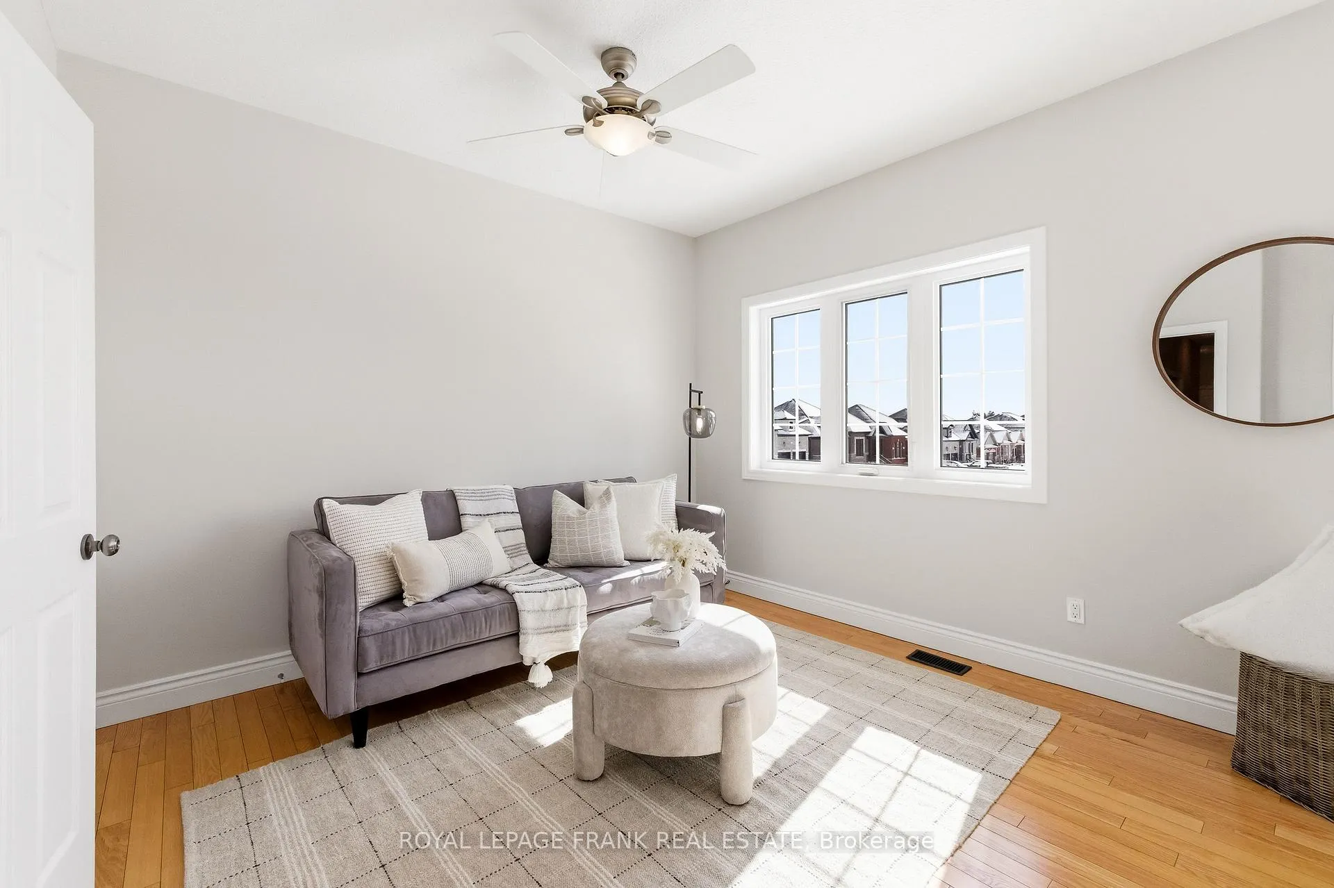 Photo 17 of 51 Nathan Avenue, Whitby, Brooklin — HOMEH