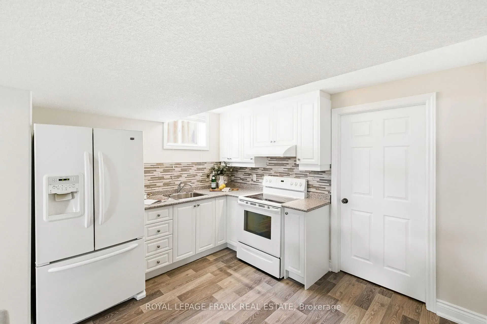 Photo 33 of 51 Nathan Avenue, Whitby, Brooklin — HOMEH