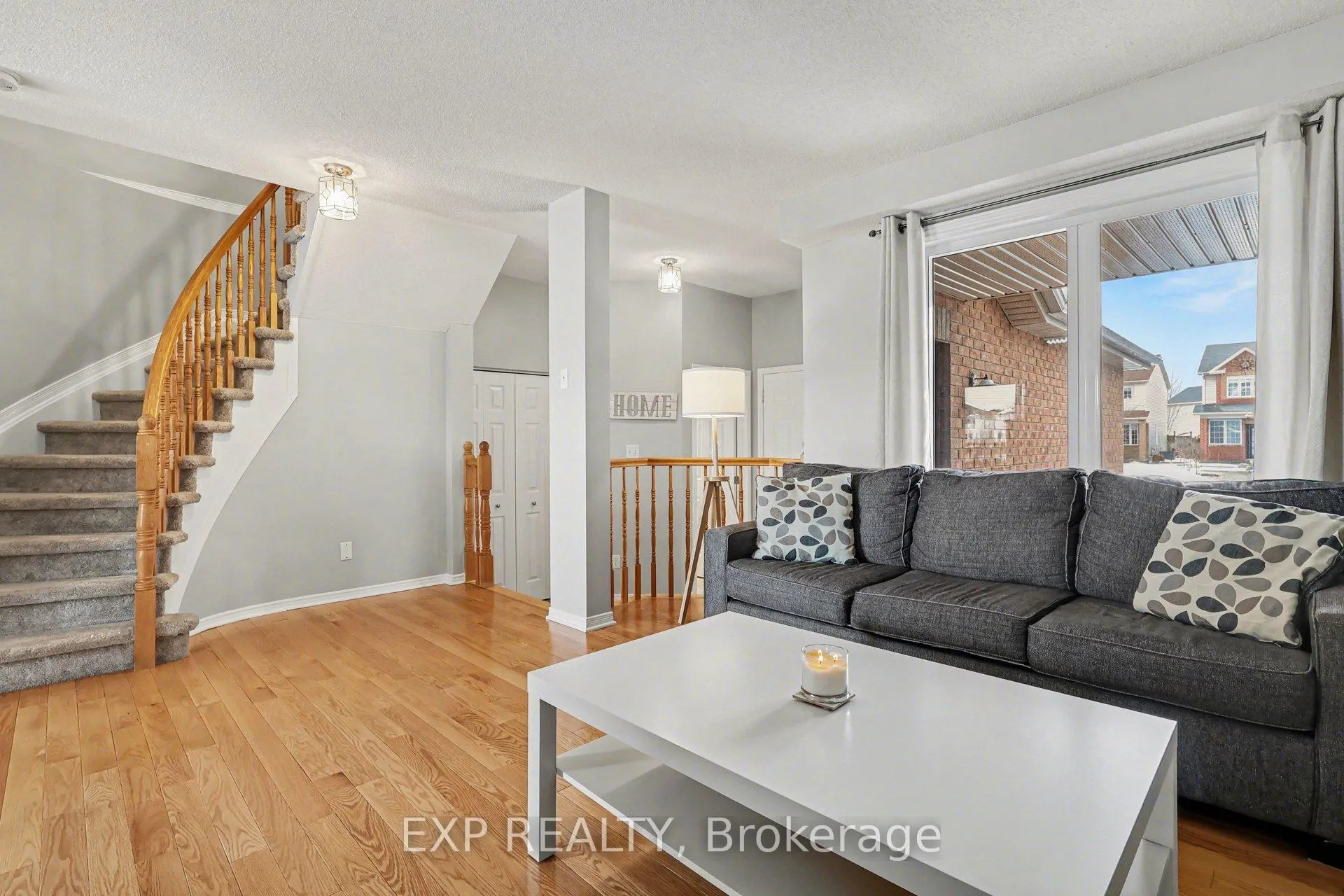 Photo 10 of 1513 Demeter Street, Ottawa, Fallingbrook/Gardenway South — HOMEH