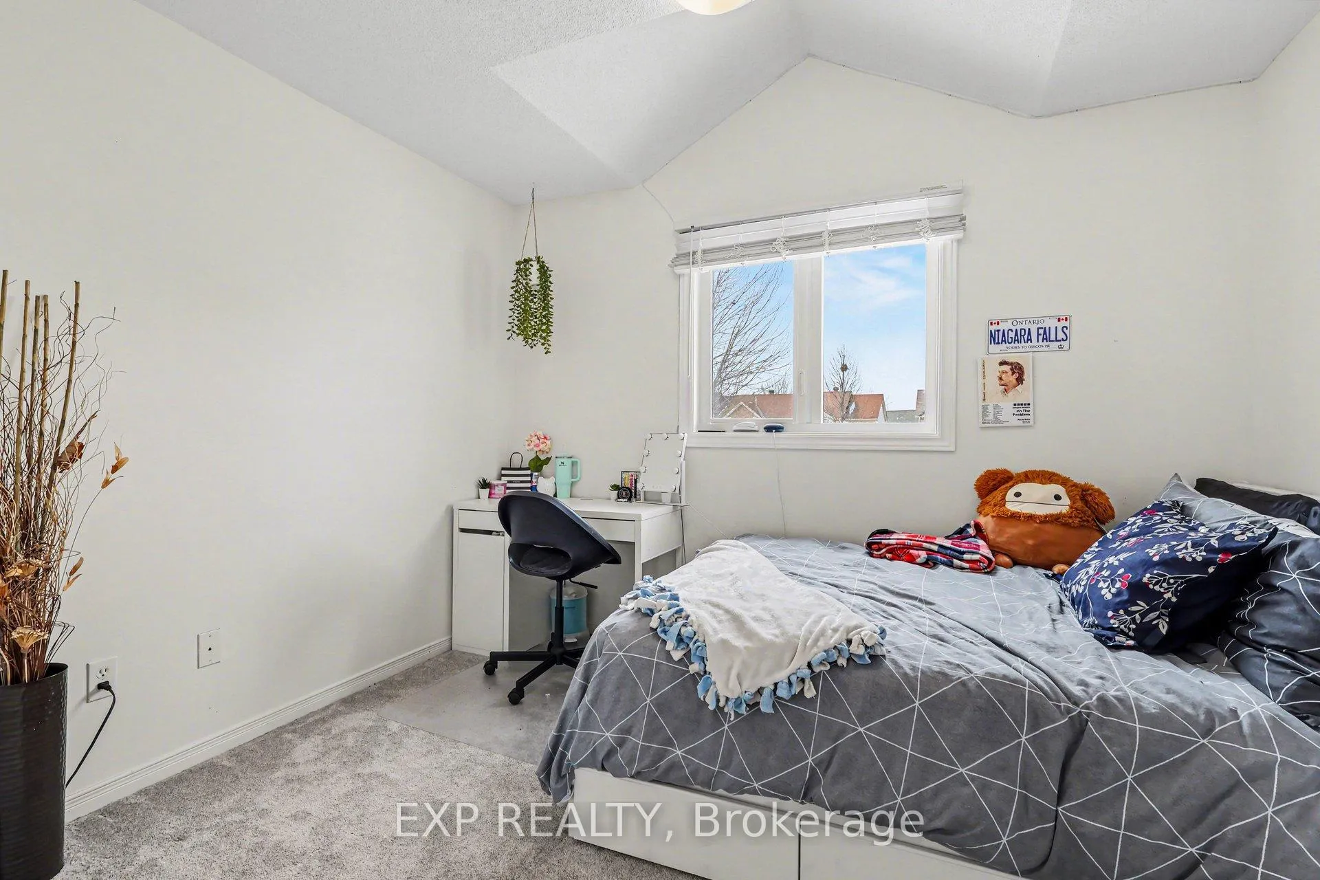 Photo 25 of 1513 Demeter Street, Ottawa, Fallingbrook/Gardenway South — HOMEH