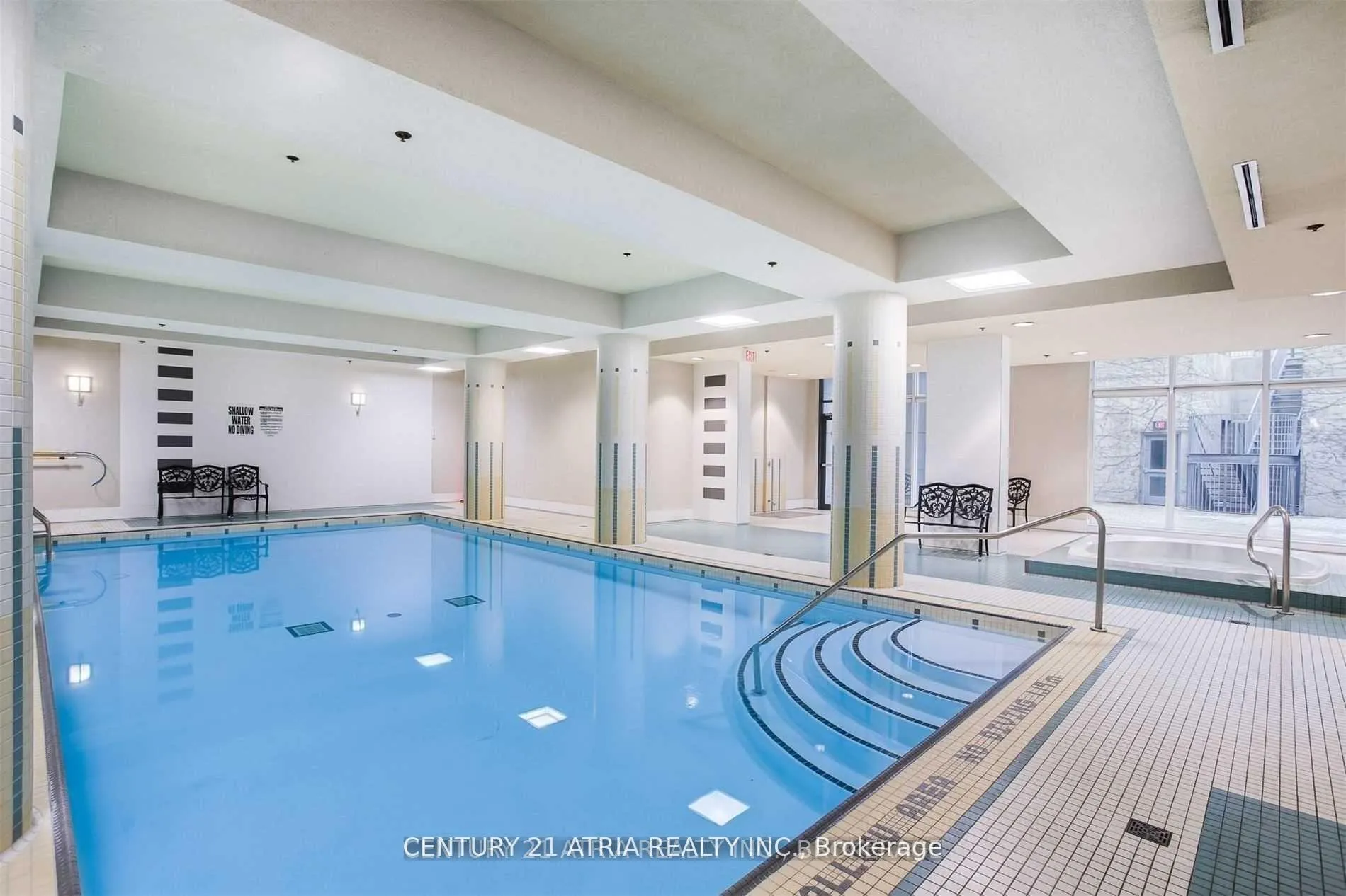 Photo 5 of Unit 910, 32 Clegg Road, Markham, Unionville — HOMEH
