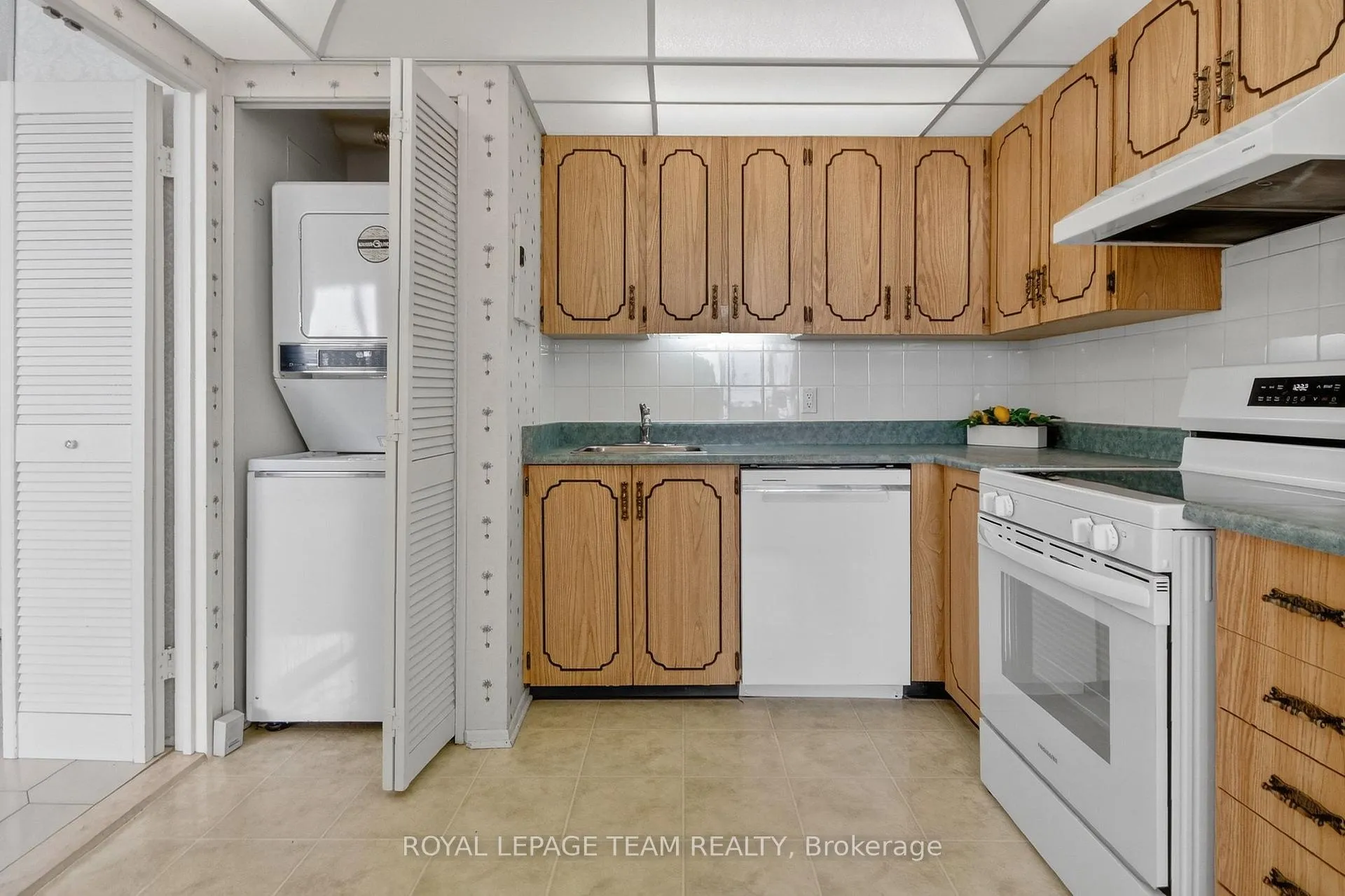 Photo 13 of Unit 708, 1285 Cahill Drive, Ottawa, South Keys — HOMEH
