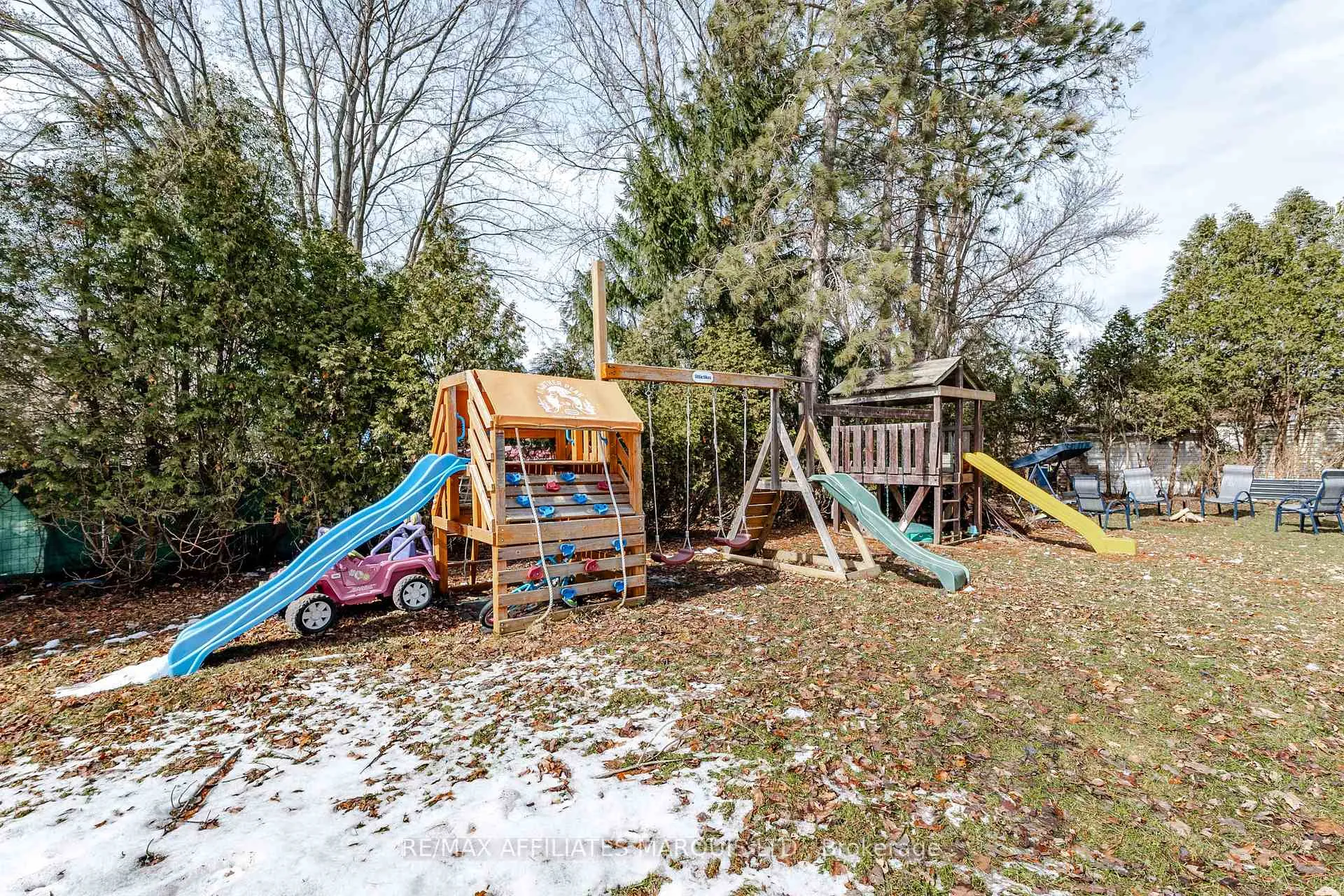 Photo 29 of 323 8th Street E, Cornwall — HOMEH