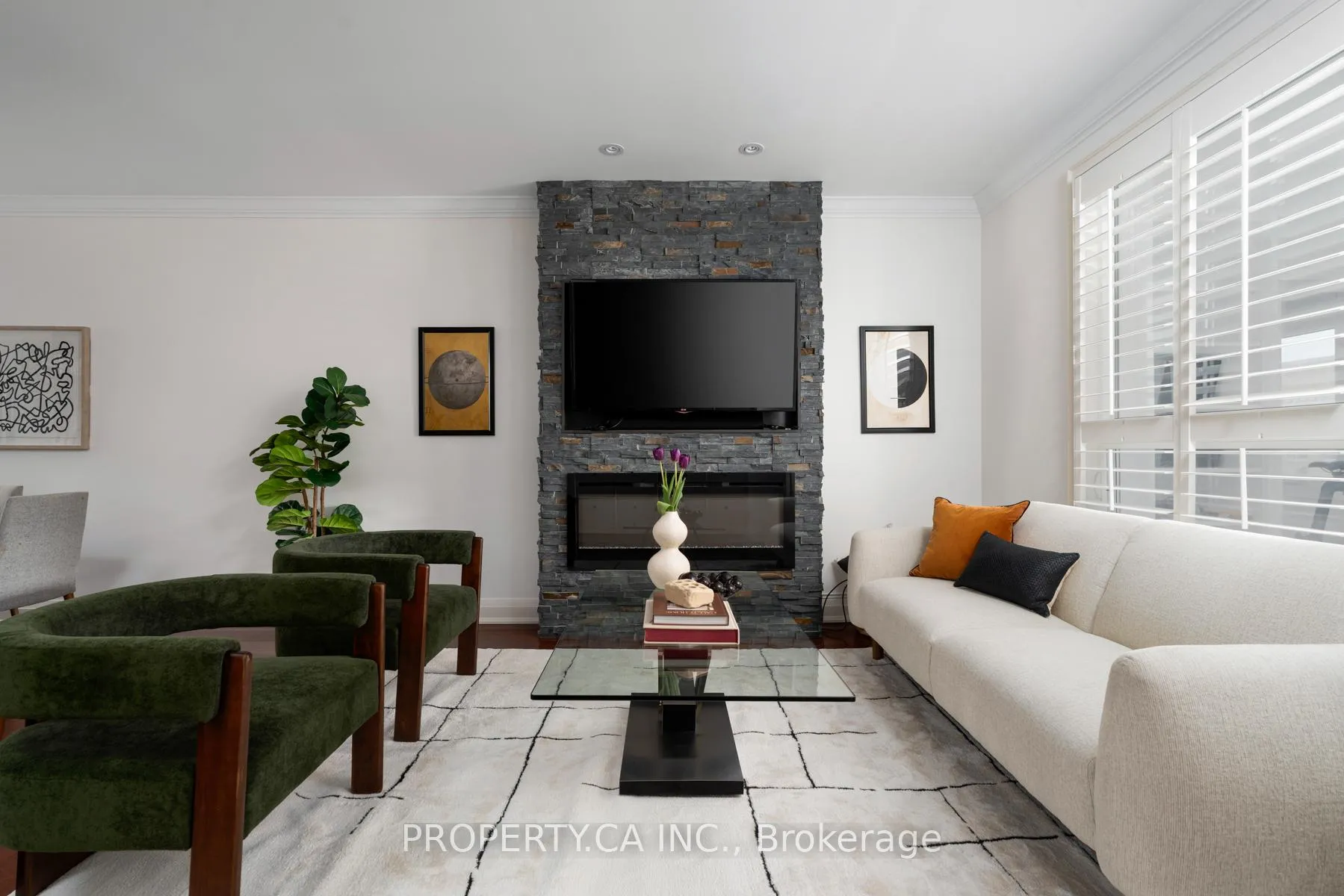 Photo 6 of 283 Lansdowne Avenue, Toronto, Little Portugal — HOMEH