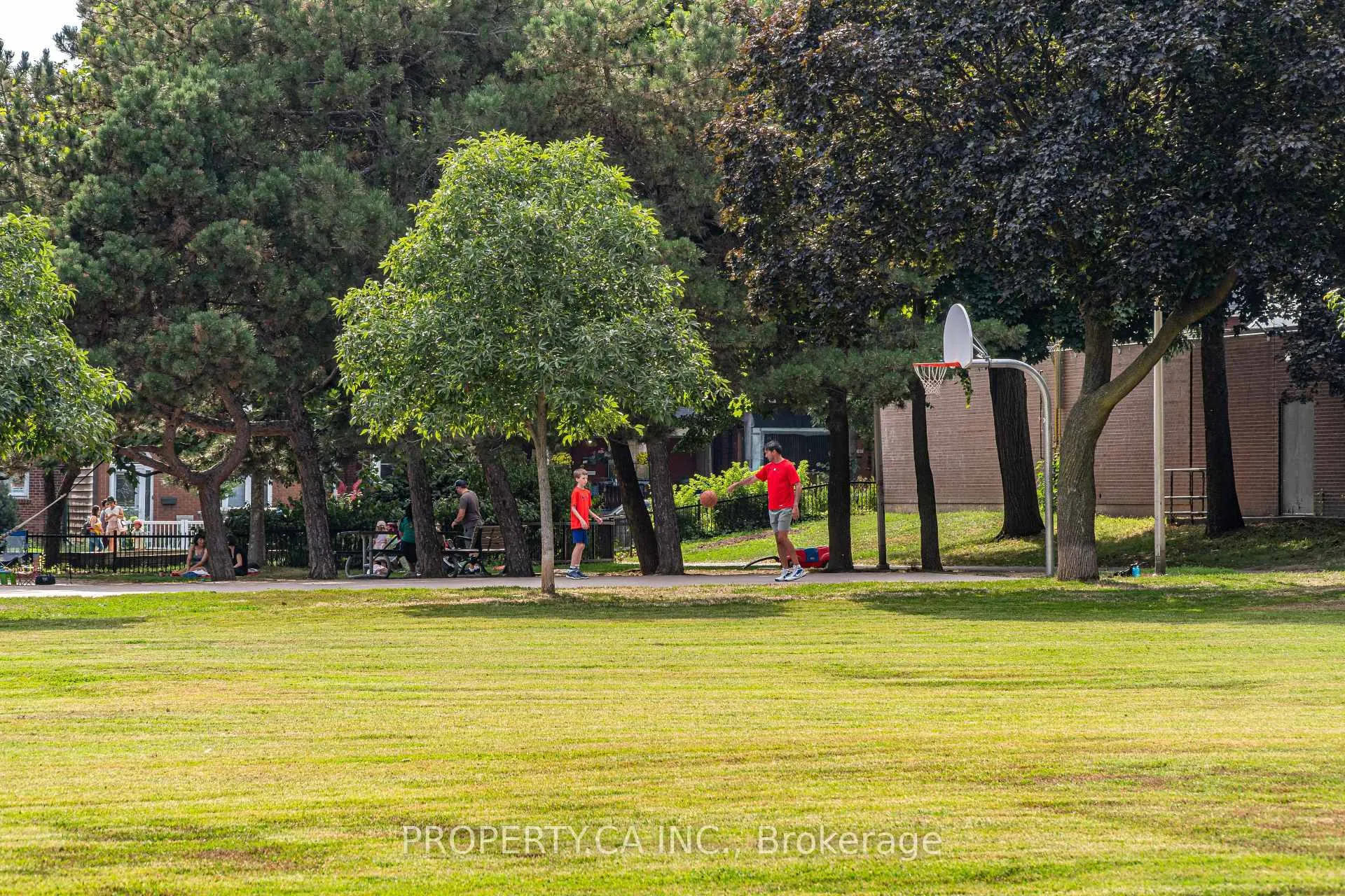 Photo 46 of 283 Lansdowne Avenue, Toronto, Little Portugal — HOMEH