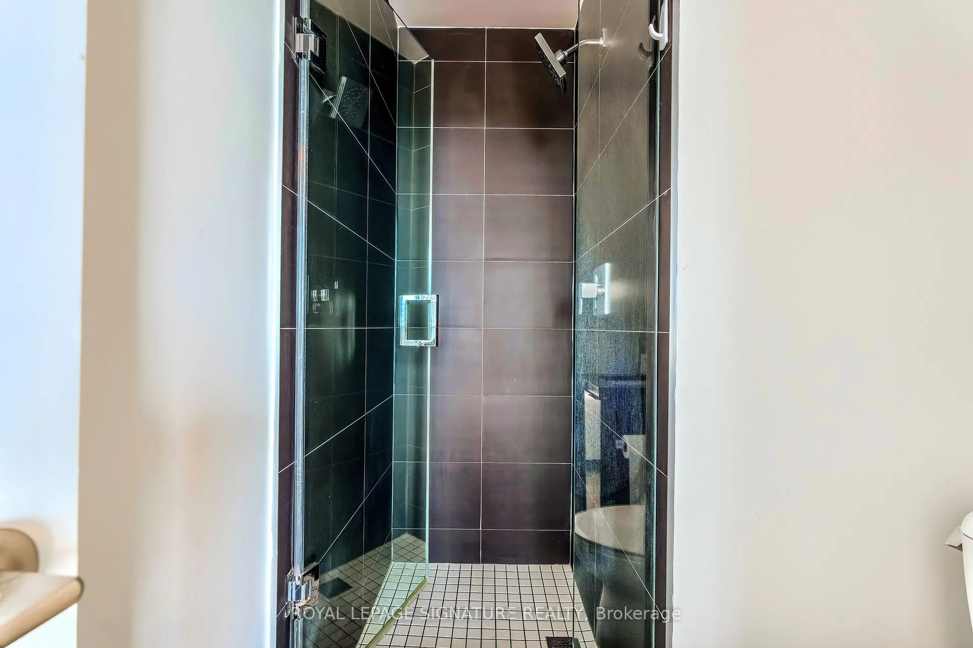 Photo 20 of Unit 2705, 8 Eglinton Avenue E, Toronto, Mount Pleasant West — HOMEH