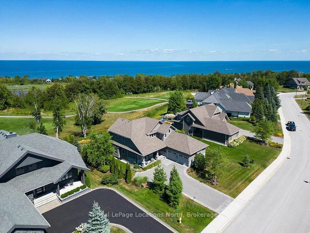 Photo 3 of 147 West Ridge Drive, Blue Mountains — HOMEH