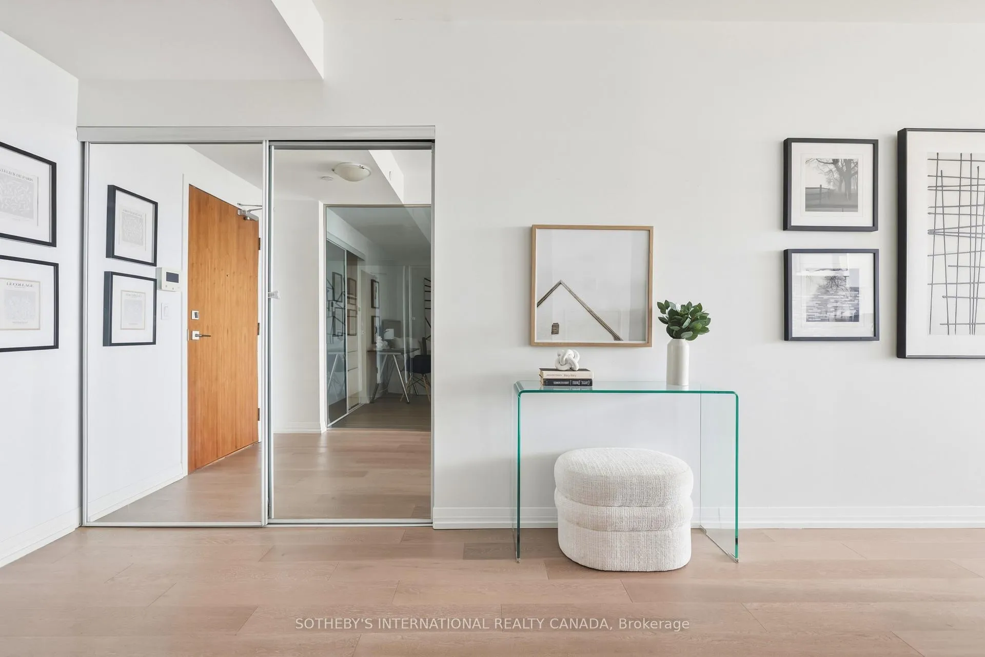 Photo 16 of Unit 707, 835 St Clair Avenue W, Toronto, Wychwood — HOMEH