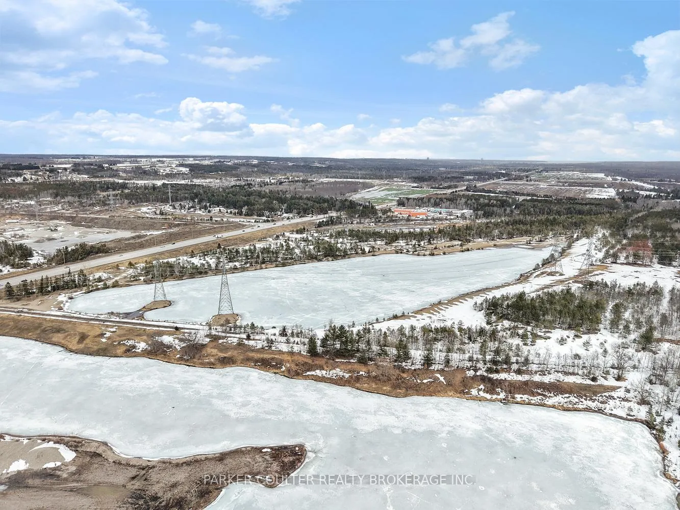 Photo 42 of 8785 8th Line, Essa, Rural Essa — HOMEH