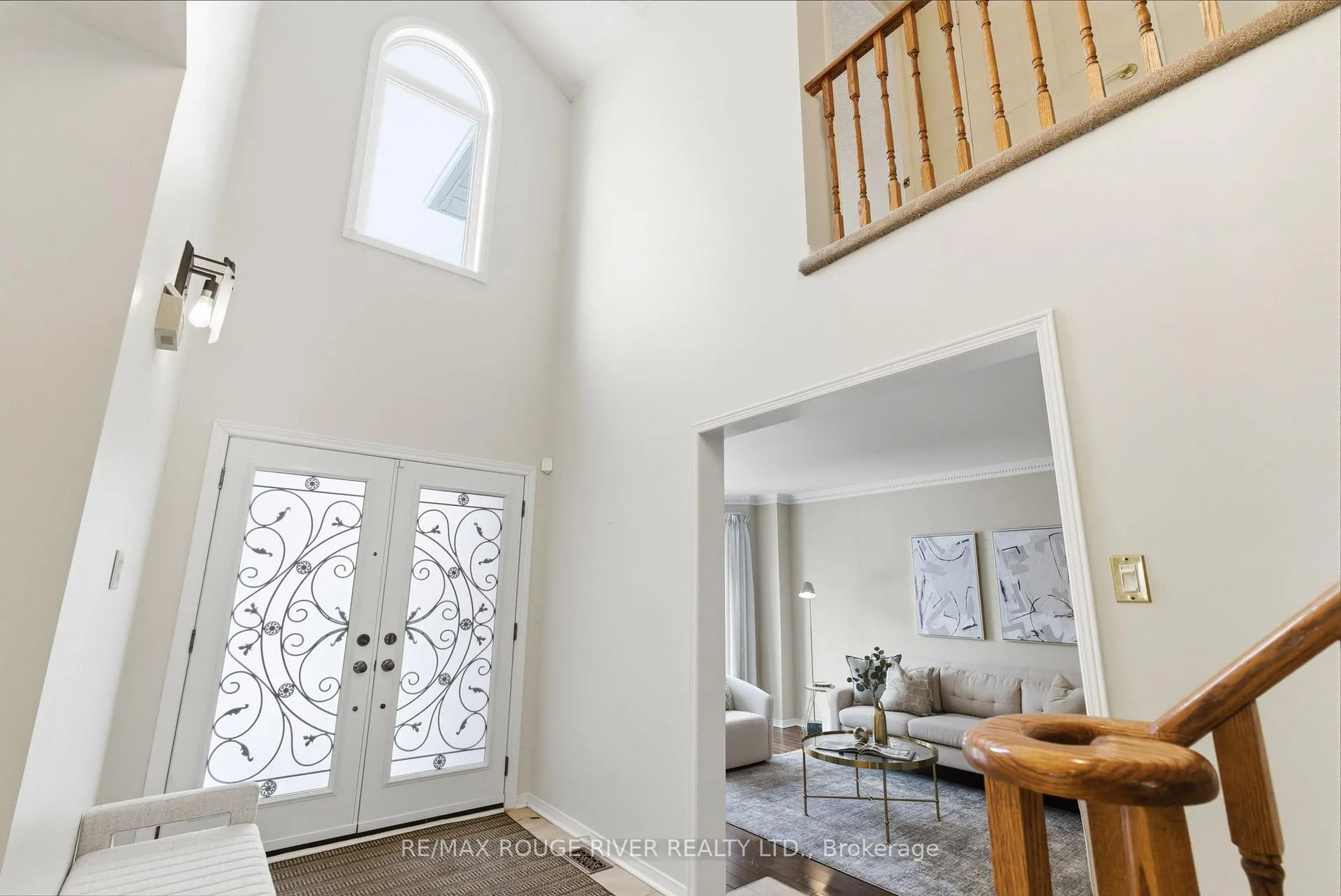 Photo 2 of 25 Glencedar Crescent, Whitby, Pringle Creek — HOMEH