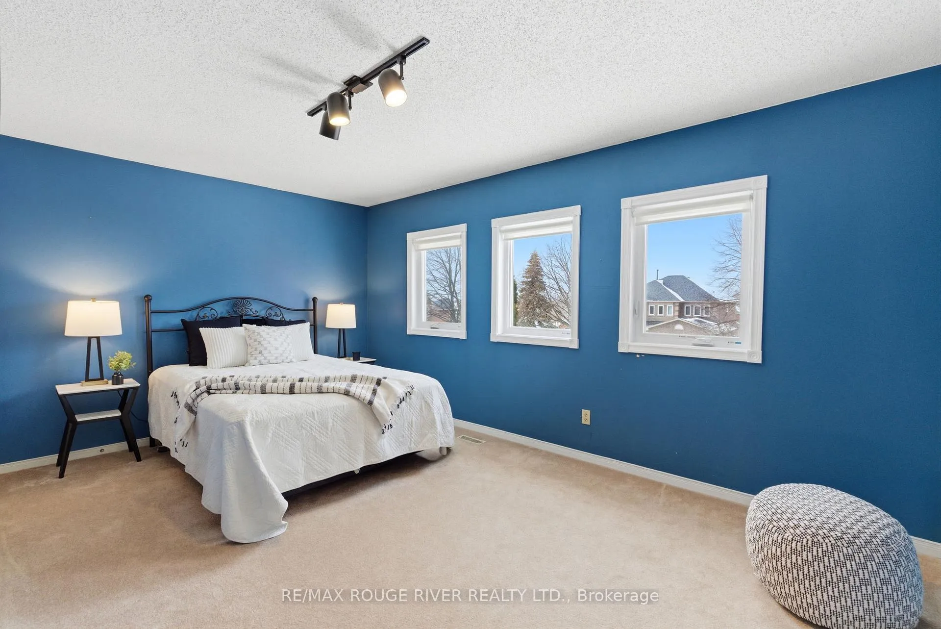 Photo 30 of 25 Glencedar Crescent, Whitby, Pringle Creek — HOMEH