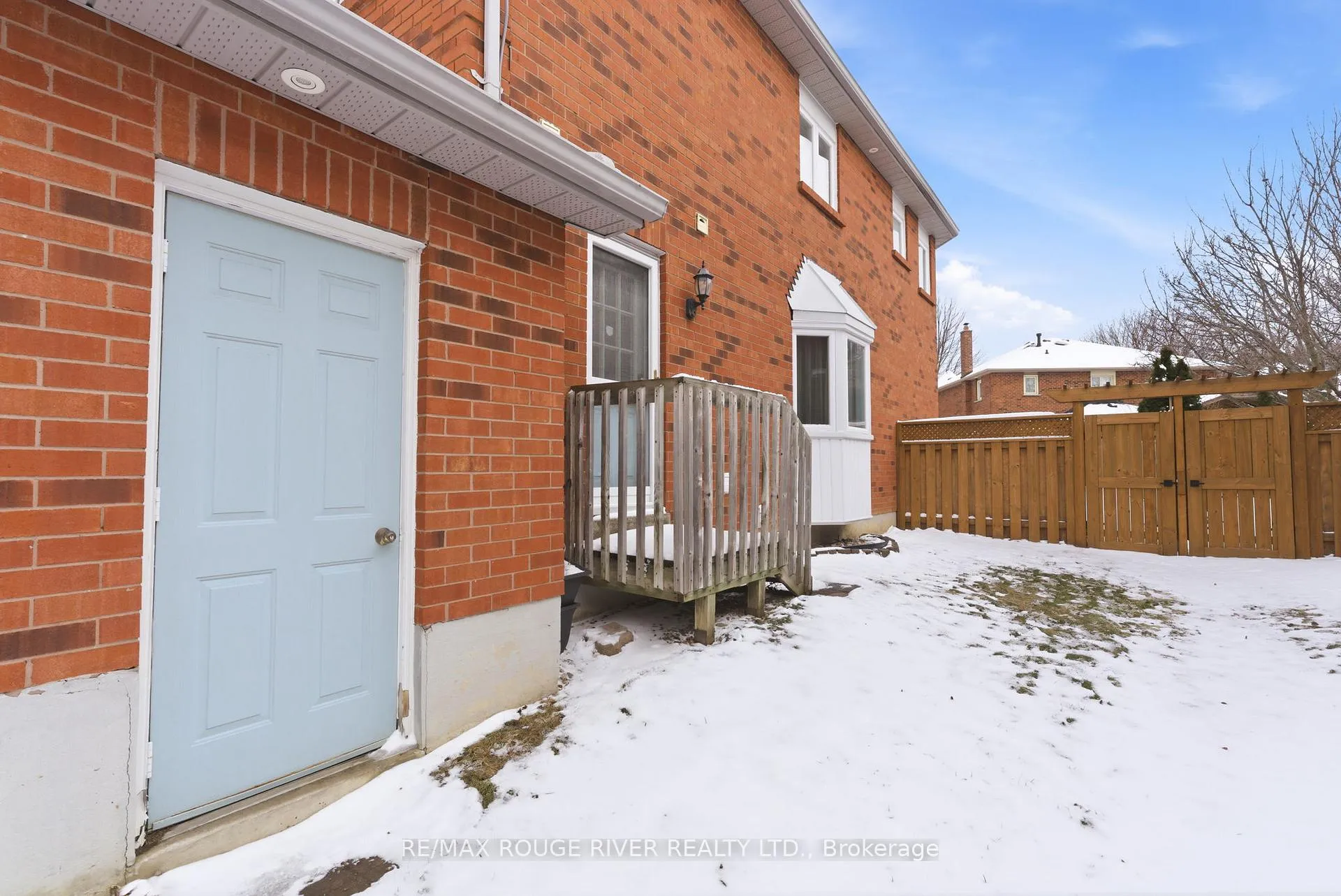 Photo 42 of 25 Glencedar Crescent, Whitby, Pringle Creek — HOMEH