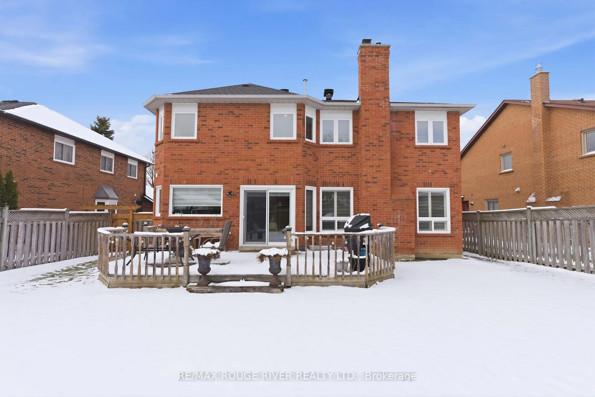 Photo 45 of 25 Glencedar Crescent, Whitby, Pringle Creek — HOMEH