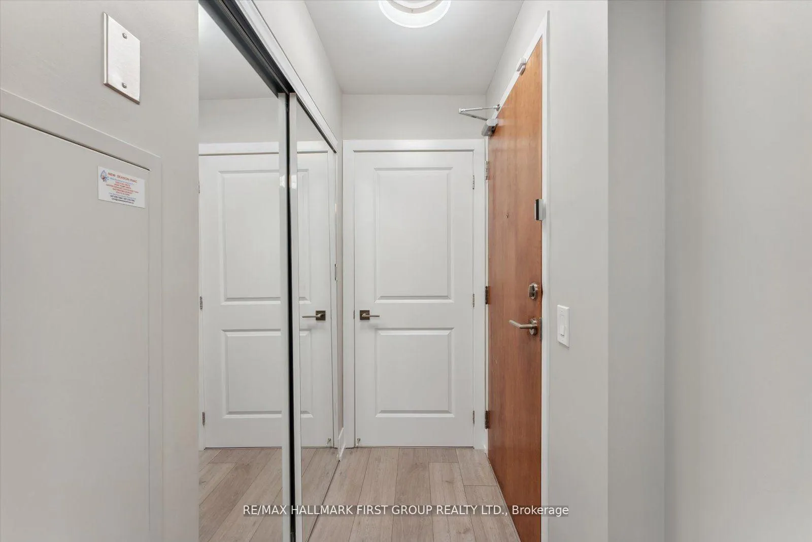 Photo 4 of Unit 1210, 1215 Bayly Street, Pickering, Bay Ridges — HOMEH