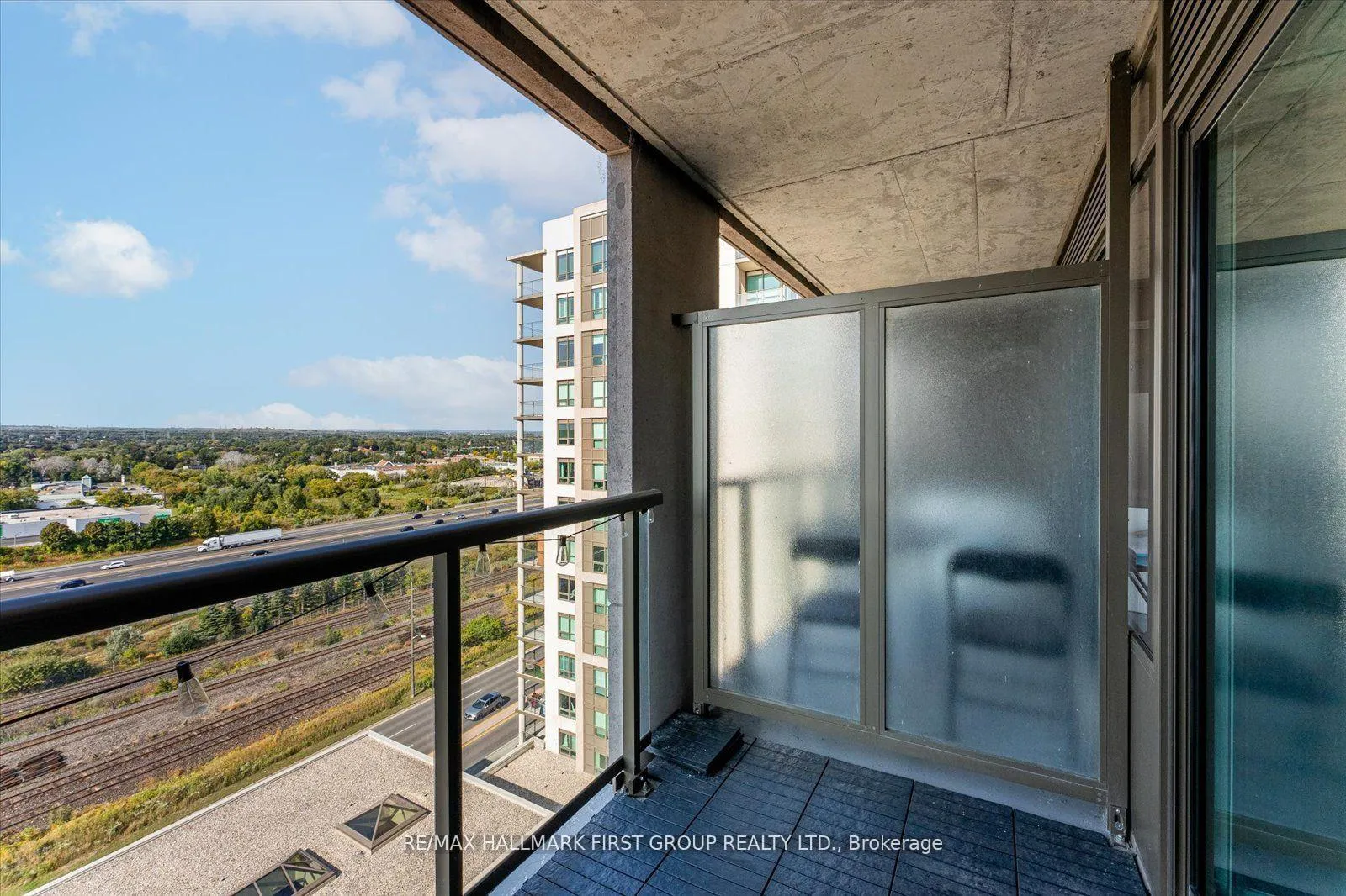 Photo 14 of Unit 1210, 1215 Bayly Street, Pickering, Bay Ridges — HOMEH