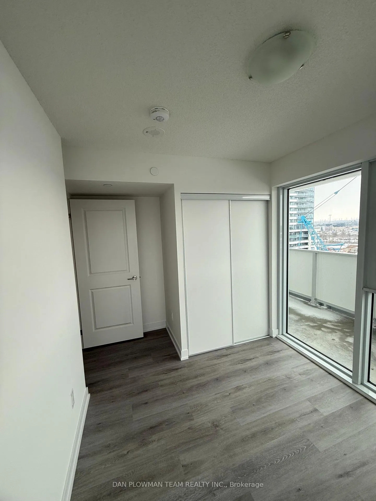 Photo 8 of Unit 602, 1010 Sandy Beach Road, Pickering, Bay Ridges — HOMEH