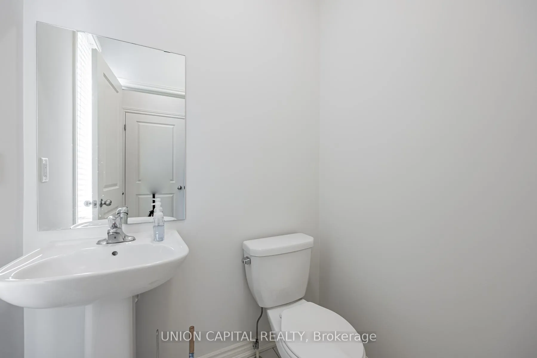 Photo 12 of 112 Ogston Crescent, Whitby, Rural Whitby — HOMEH