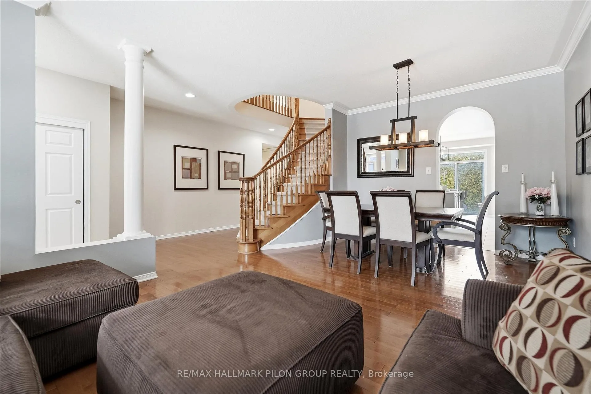 Photo 5 of 2234 Clermont Crescent, Ottawa, Avalon East — HOMEH