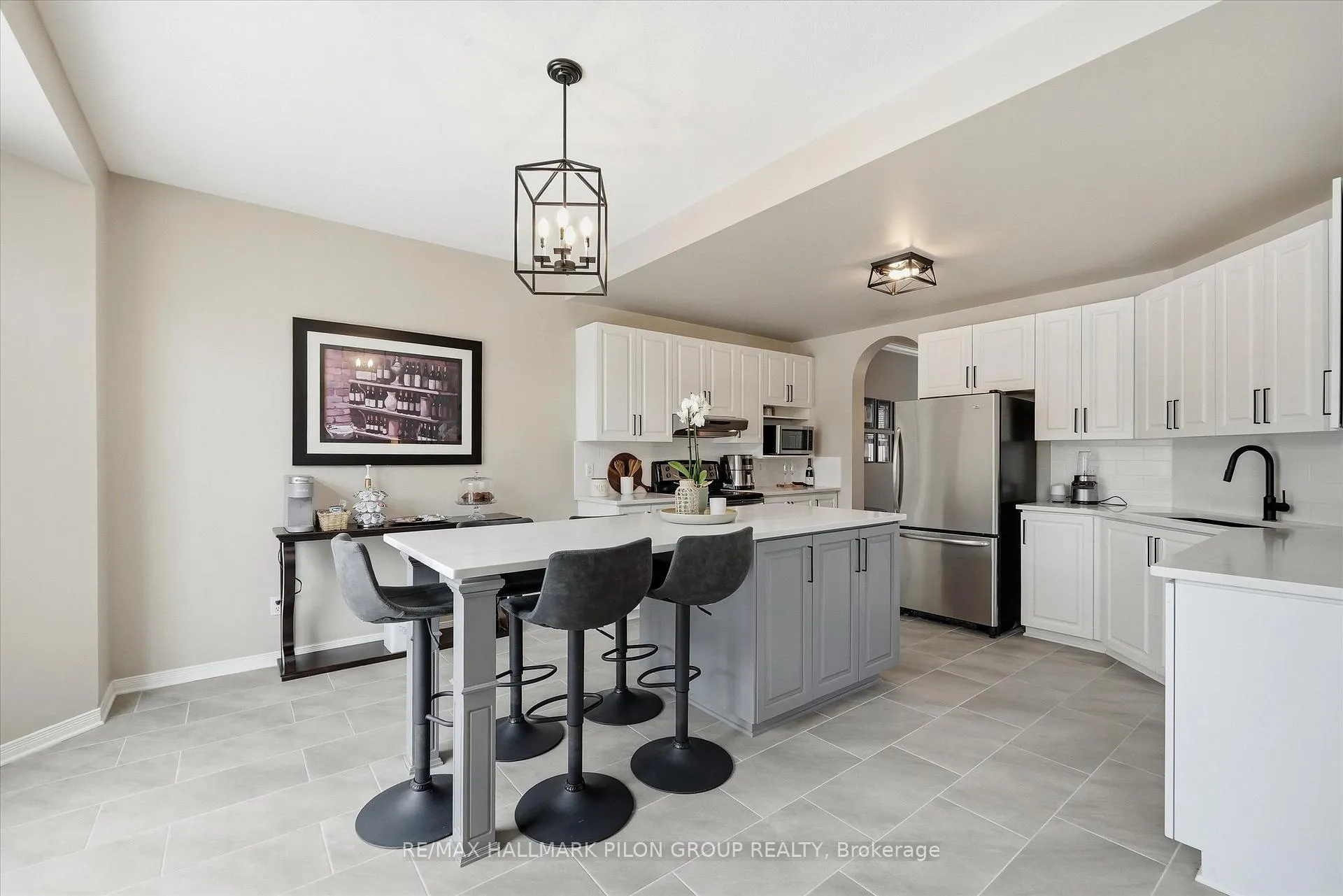 Photo 7 of 2234 Clermont Crescent, Ottawa, Avalon East — HOMEH