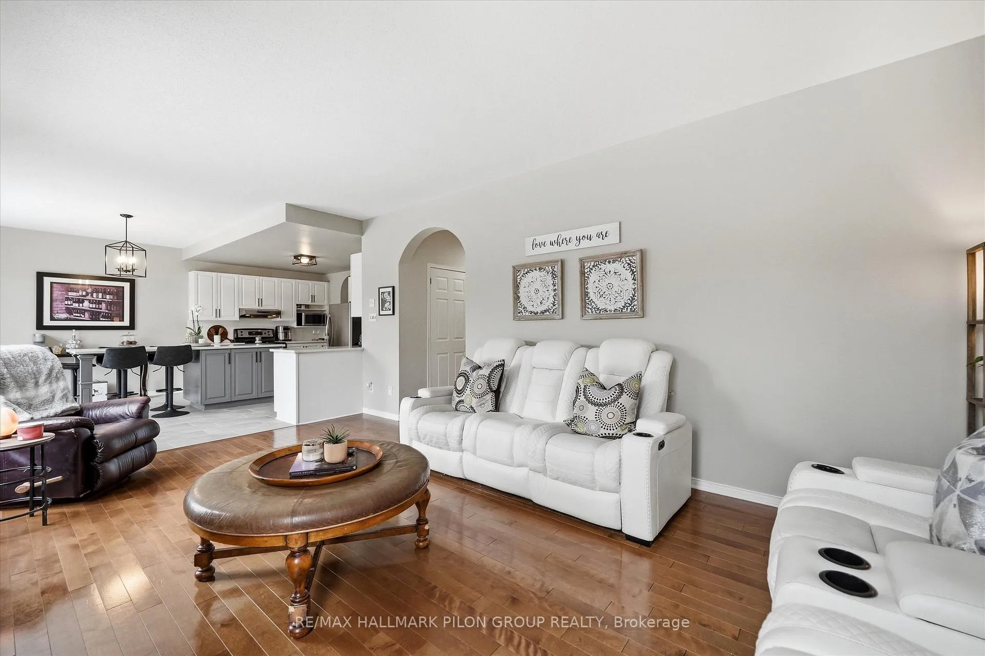 Photo 10 of 2234 Clermont Crescent, Ottawa, Avalon East — HOMEH