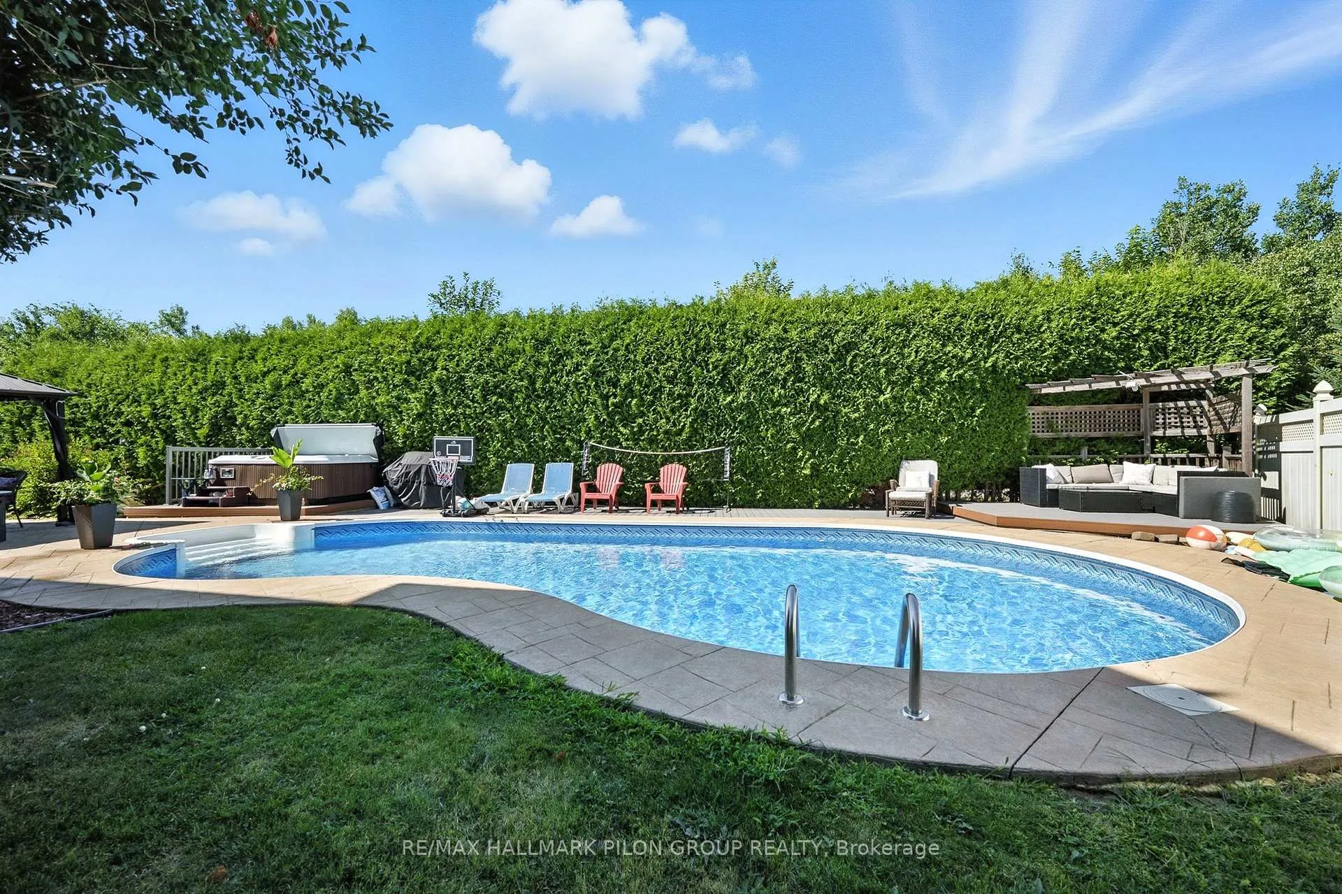 Photo 26 of 2234 Clermont Crescent, Ottawa, Avalon East — HOMEH