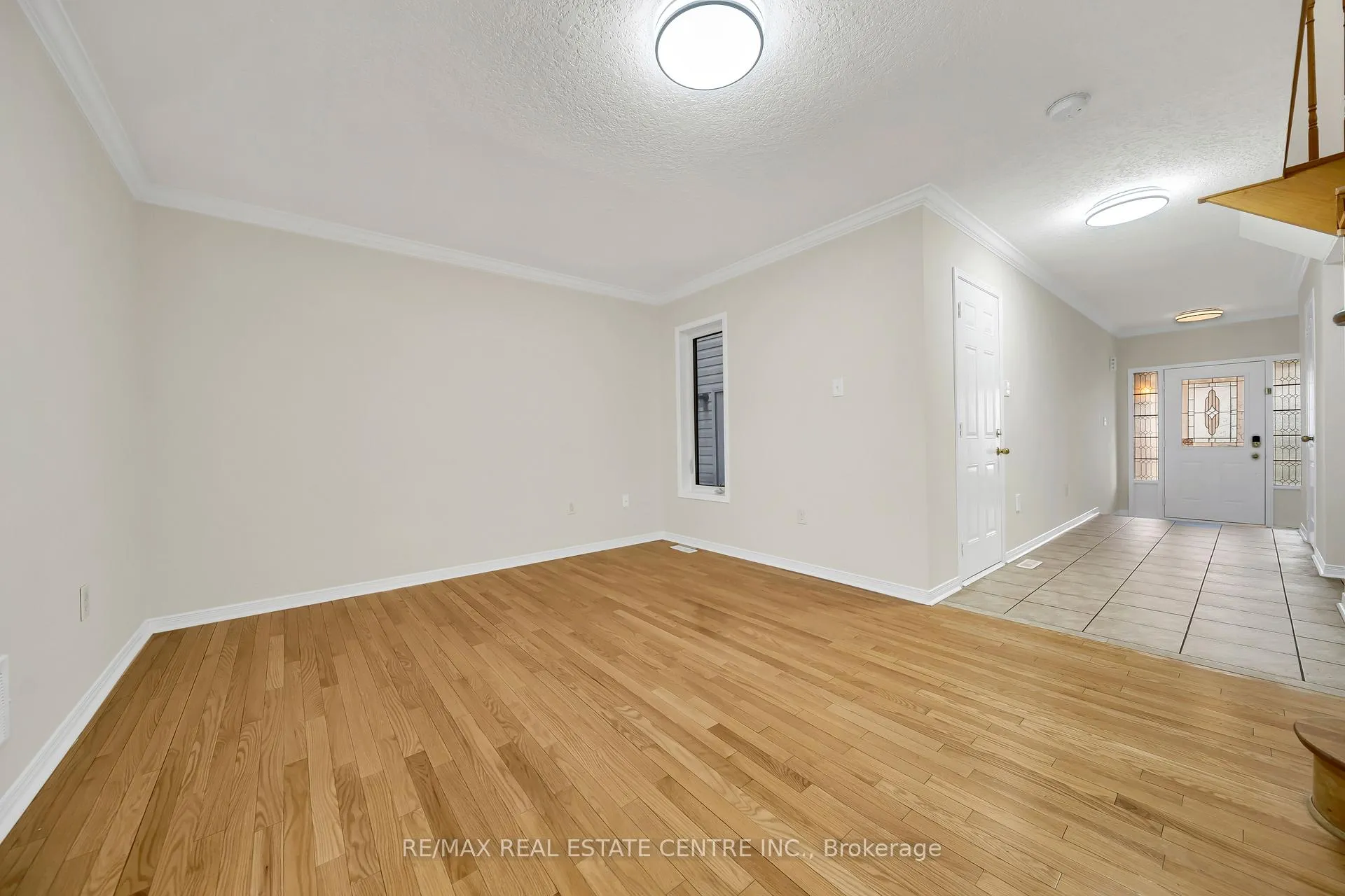 Photo 10 of 20 Tanasi Road, Brampton, Credit Valley — HOMEH