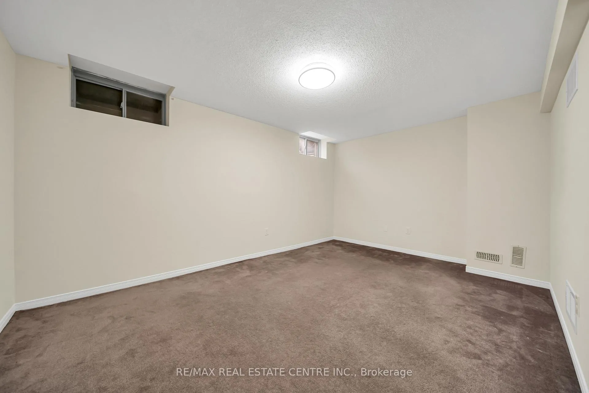 Photo 33 of 20 Tanasi Road, Brampton, Credit Valley — HOMEH