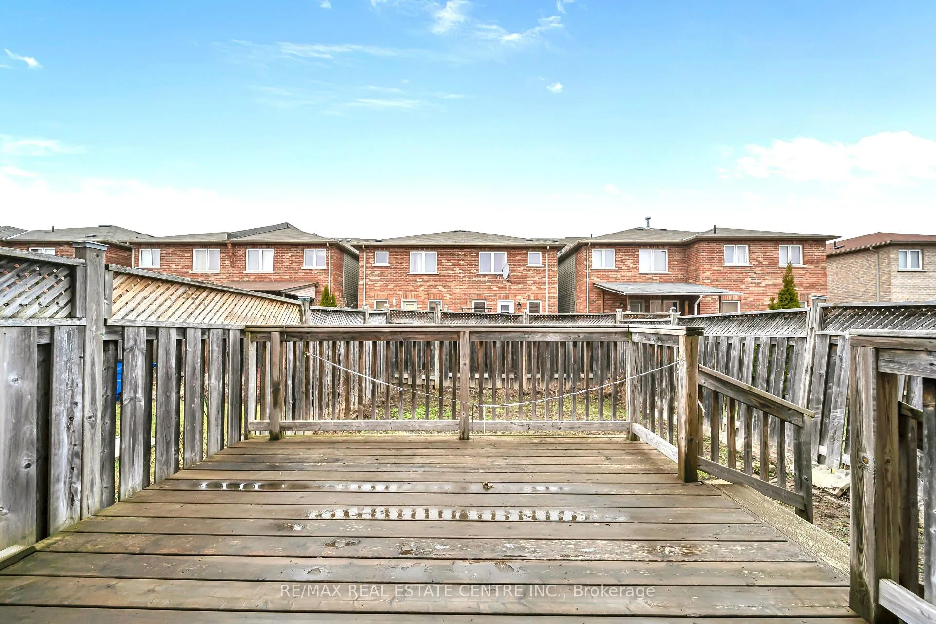 Photo 37 of 20 Tanasi Road, Brampton, Credit Valley — HOMEH
