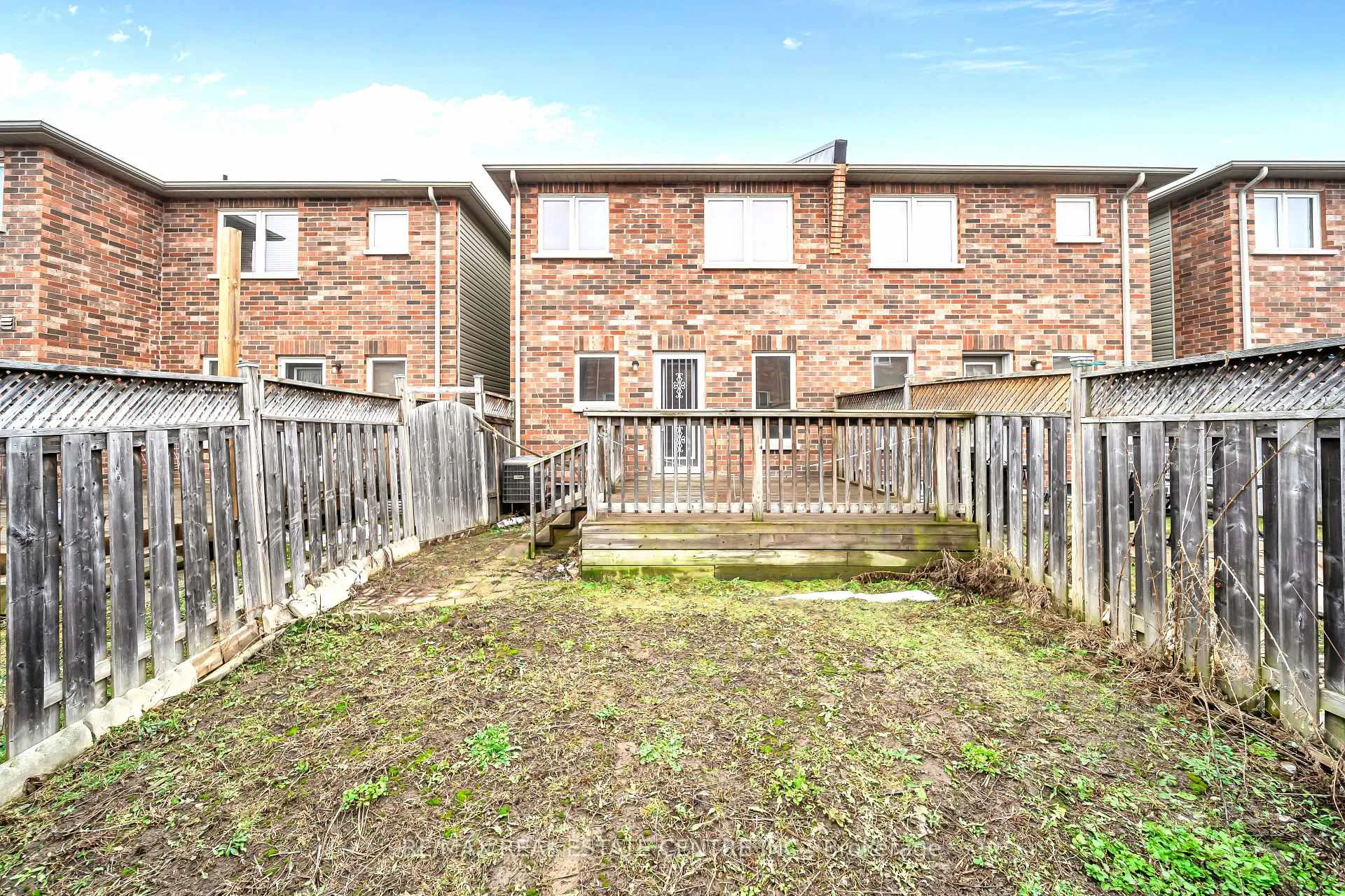 Photo 39 of 20 Tanasi Road, Brampton, Credit Valley — HOMEH