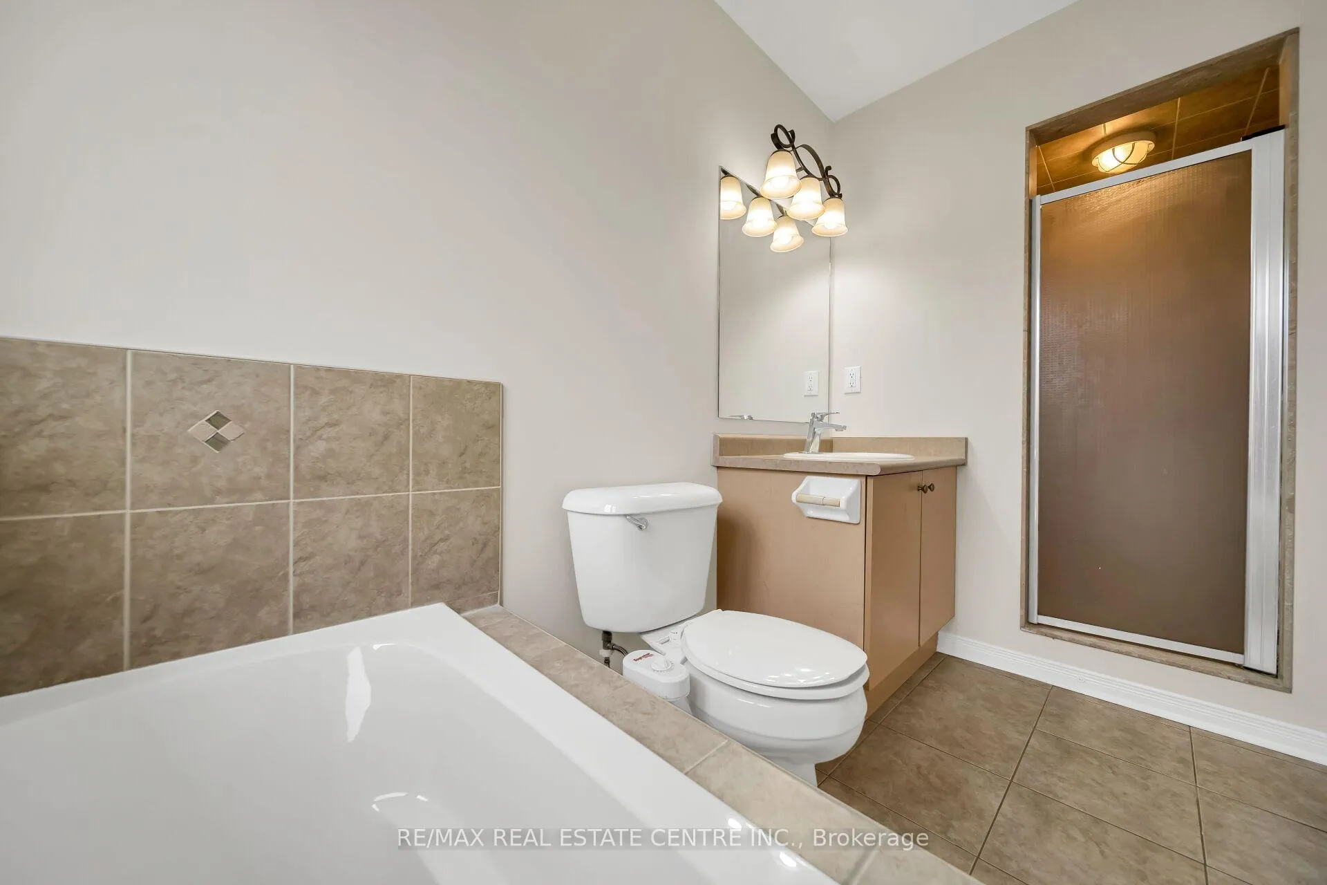 Photo 41 of 20 Tanasi Road, Brampton, Credit Valley — HOMEH