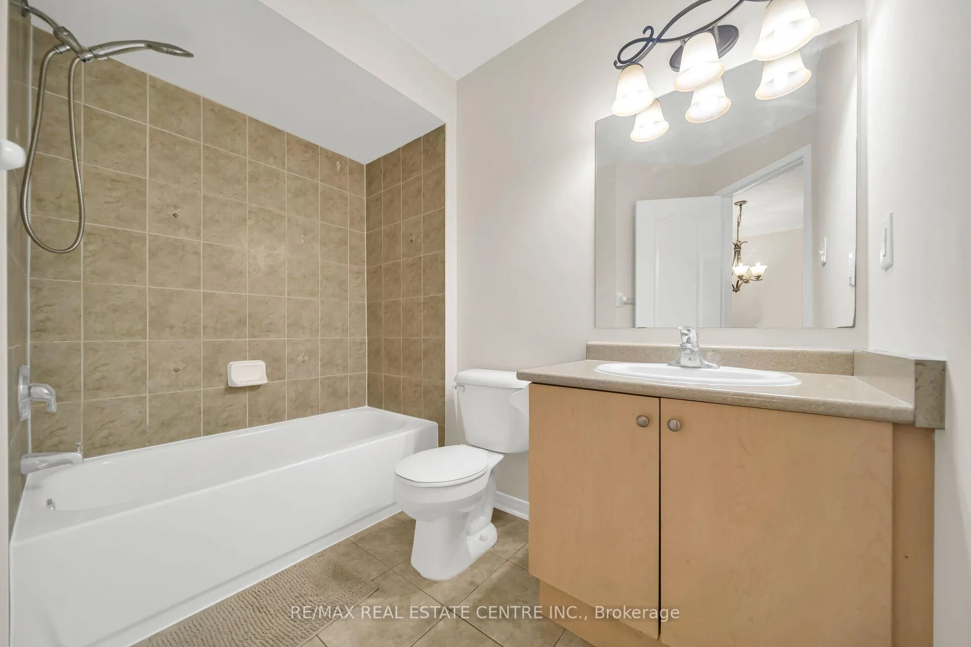 Photo 42 of 20 Tanasi Road, Brampton, Credit Valley — HOMEH