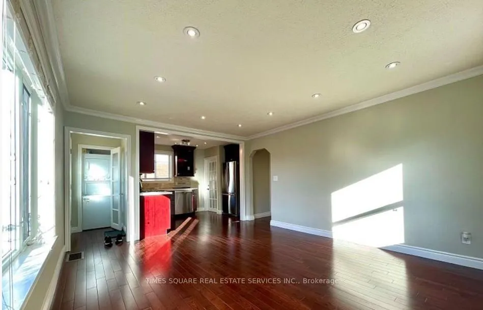 Photo 3 of Unit (Main), 69 Ellington Drive, Scarborough, Wexford-Maryvale — HOMEH