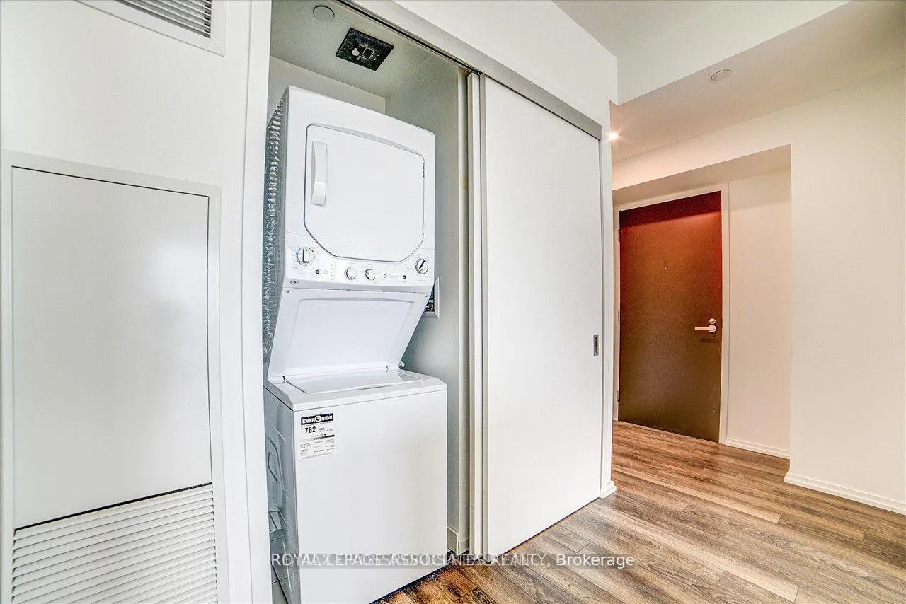 Photo 21 of Unit 5214, 197 Yonge Street, Toronto, Church-Yonge Corridor — HOMEH