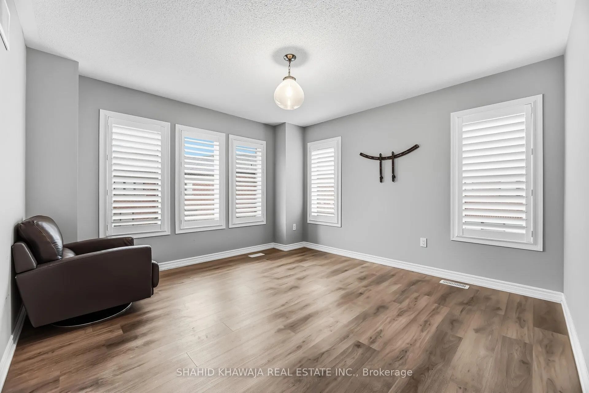 Photo 25 of Unit 17, 975 Whitlock Avenue, Milton, Cobban — HOMEH