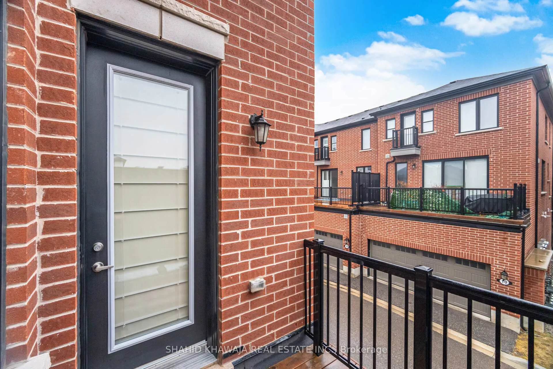 Photo 33 of Unit 17, 975 Whitlock Avenue, Milton, Cobban — HOMEH