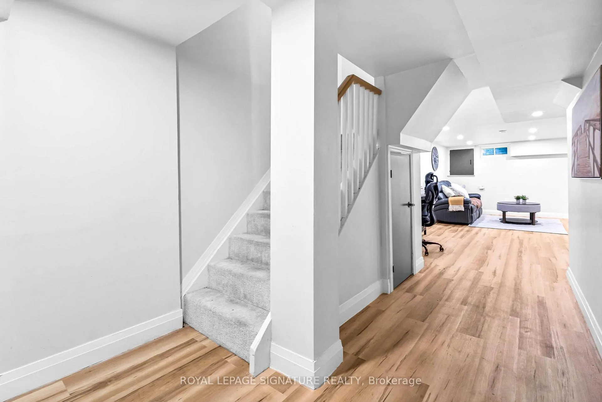 Photo 21 of 5273 Banting Court E, Burlington, Appleby — HOMEH