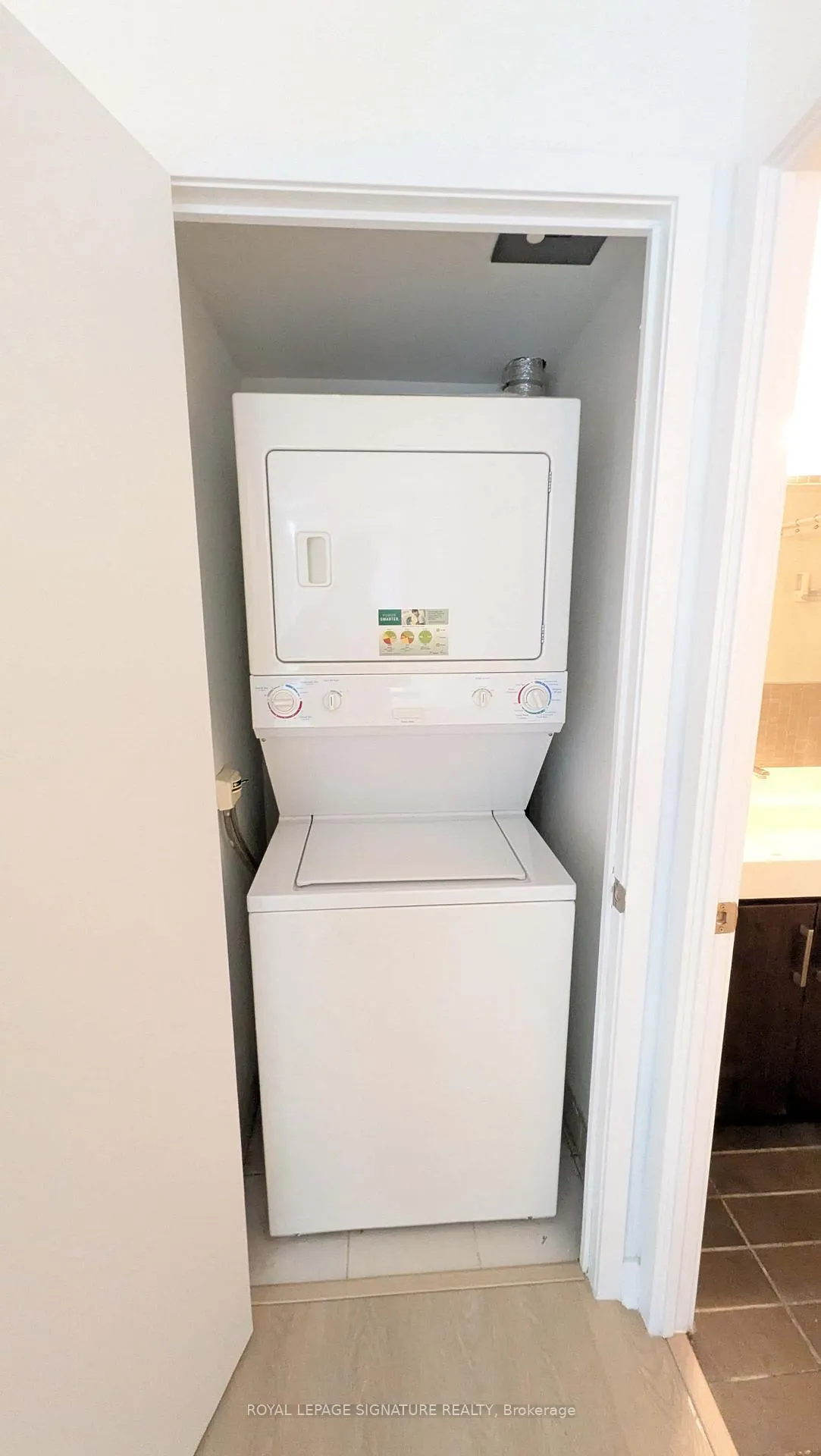 Photo 11 of Unit 801, 4K Spadina Avenue, Toronto, Waterfront Communities — HOMEH
