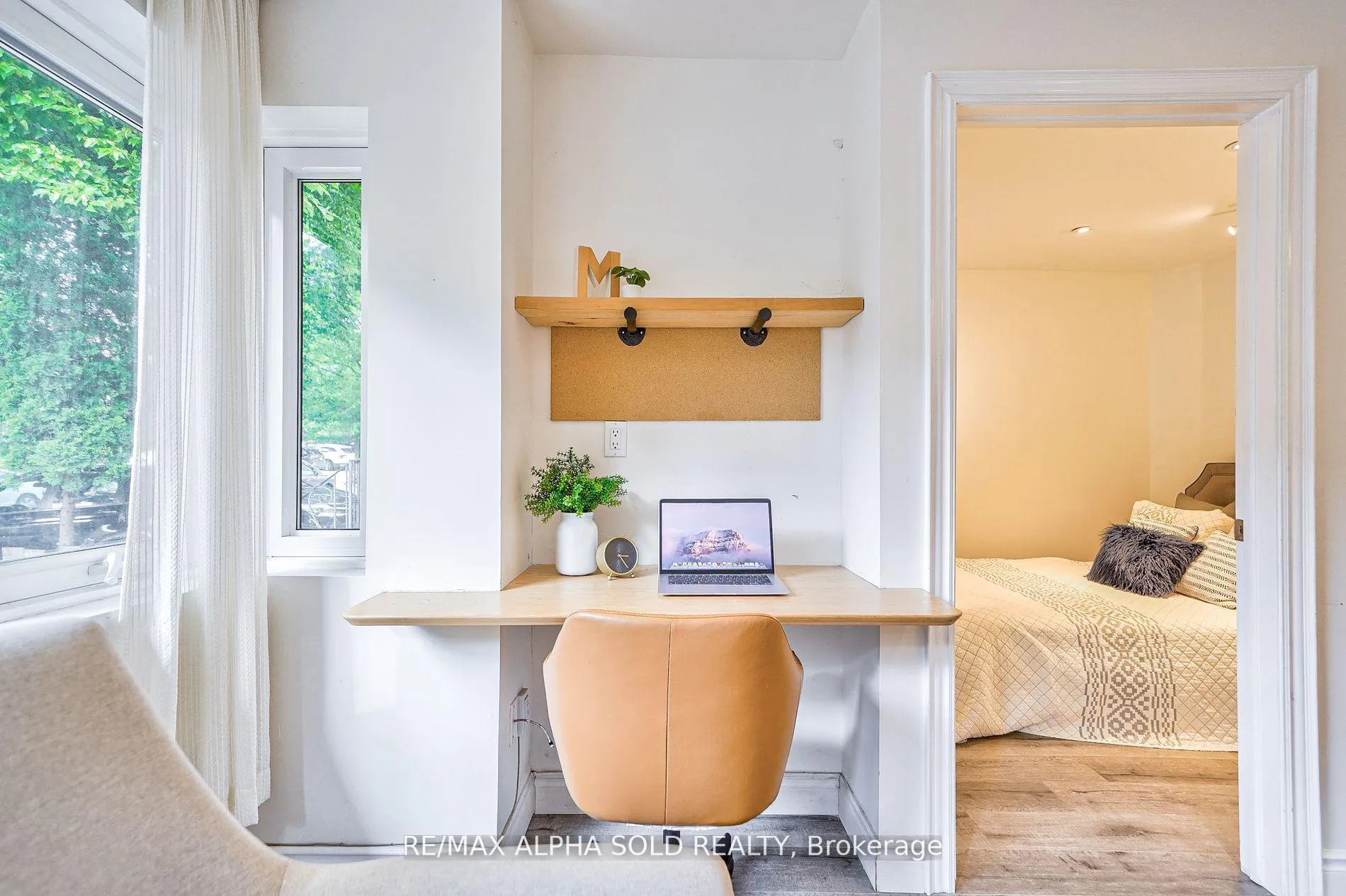 Photo 6 of 132 Glengarry Avenue, Toronto, Lawrence Park North — HOMEH
