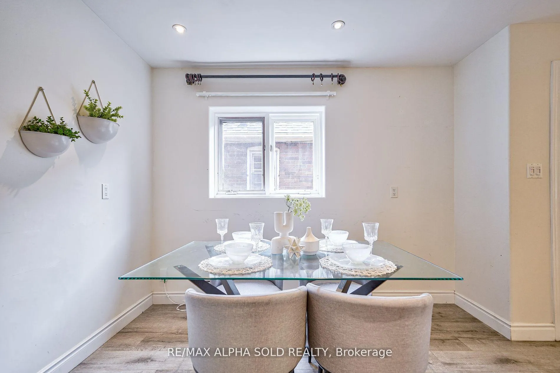 Photo 10 of 132 Glengarry Avenue, Toronto, Lawrence Park North — HOMEH