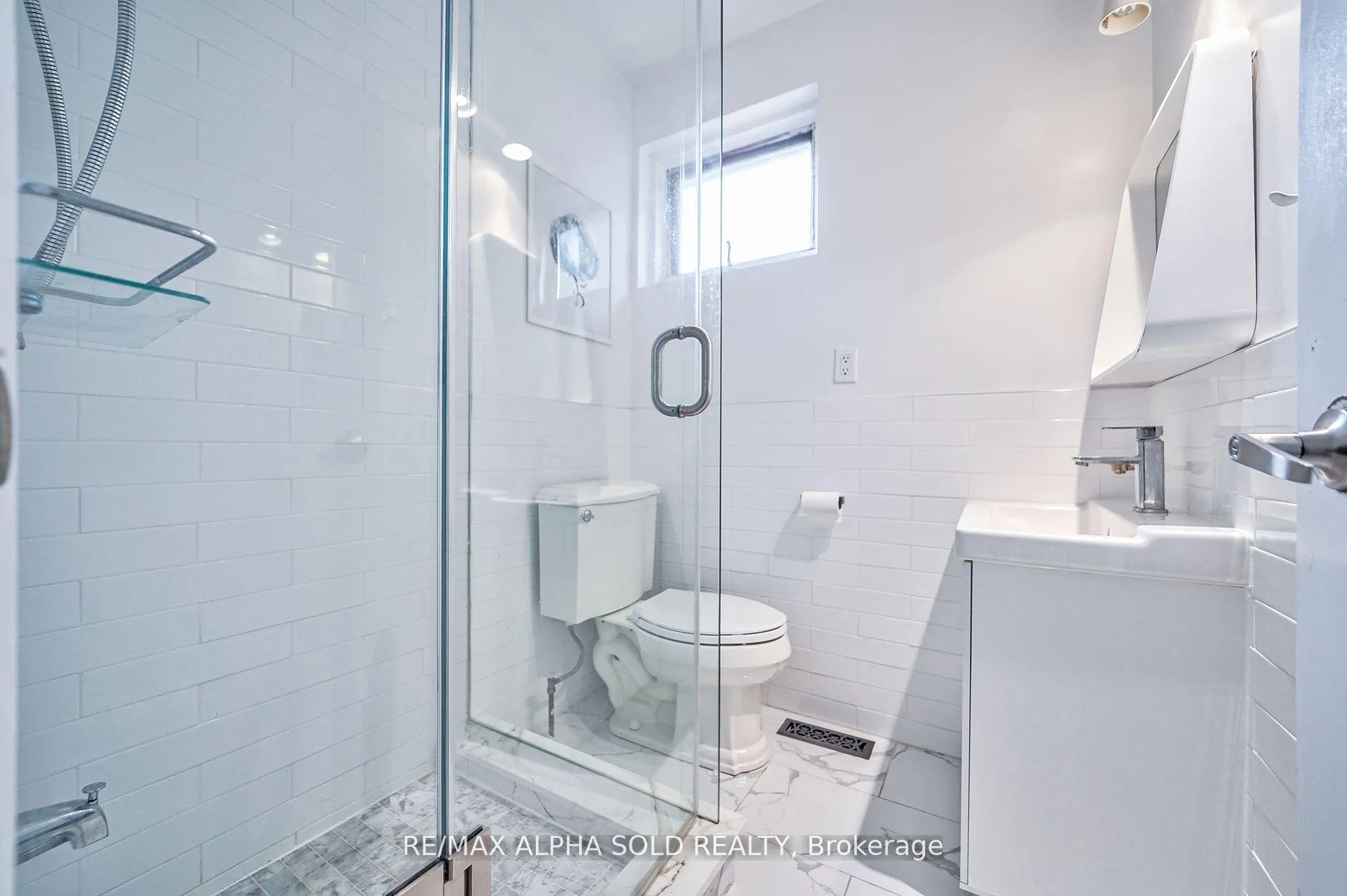 Photo 26 of 132 Glengarry Avenue, Toronto, Lawrence Park North — HOMEH